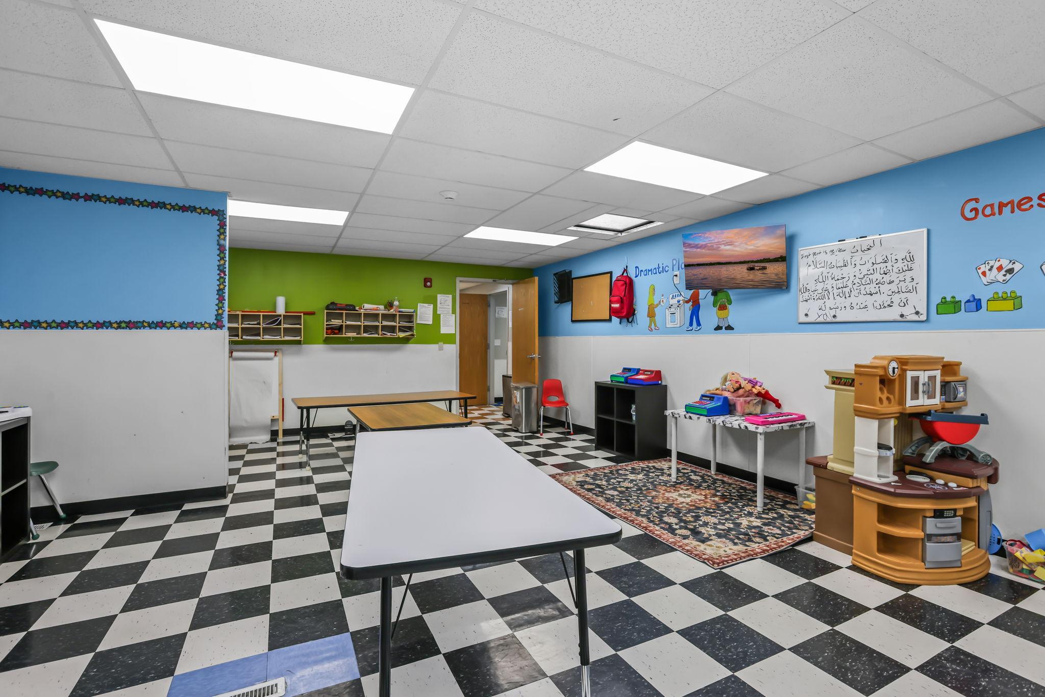 View of Commercial Sale at 651 Arcade Street, Saint Paul MN 55106, Saint Paul (16 of 33) - Mike Wilen | Minnesota Team Real Estate