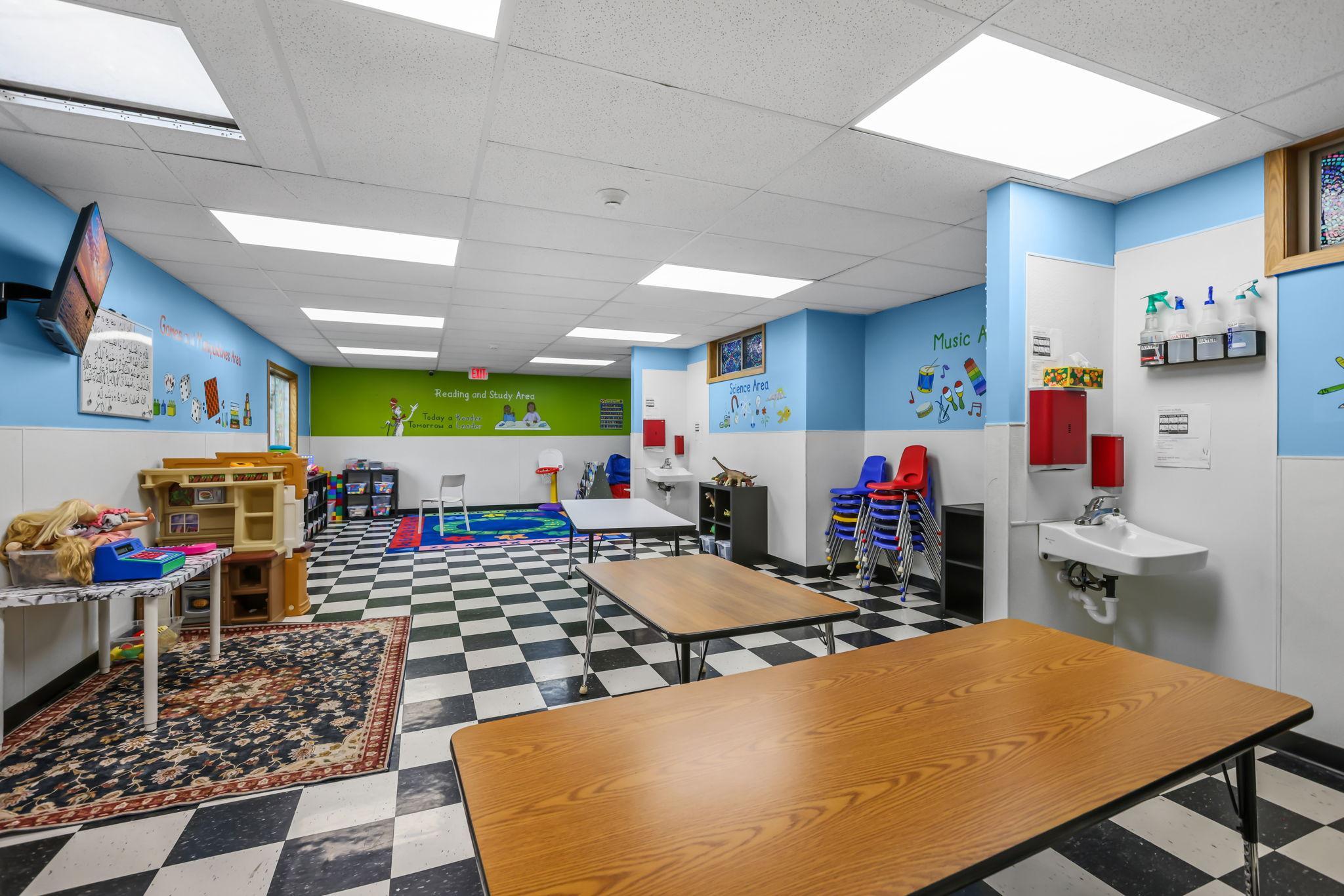 View of Commercial Sale at 651 Arcade Street, Saint Paul MN 55106, Saint Paul (15 of 33) - Mike Wilen | Minnesota Team Real Estate