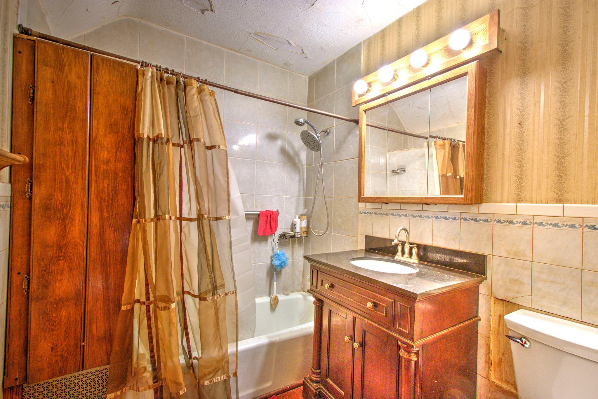 View of Residential at 1900 Jackson Street, Minneapolis MN 55418, Minneapolis (11 of 17) - Mike Wilen | Minnesota Team Real Estate