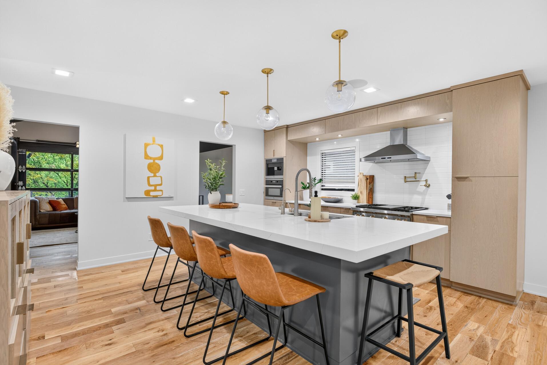 View of Residential at 3021 Lake Shore Boulevard, Minnetonka MN 55391, Minnetonka (9 of 43) - Mike Wilen | Minnesota Team Real Estate