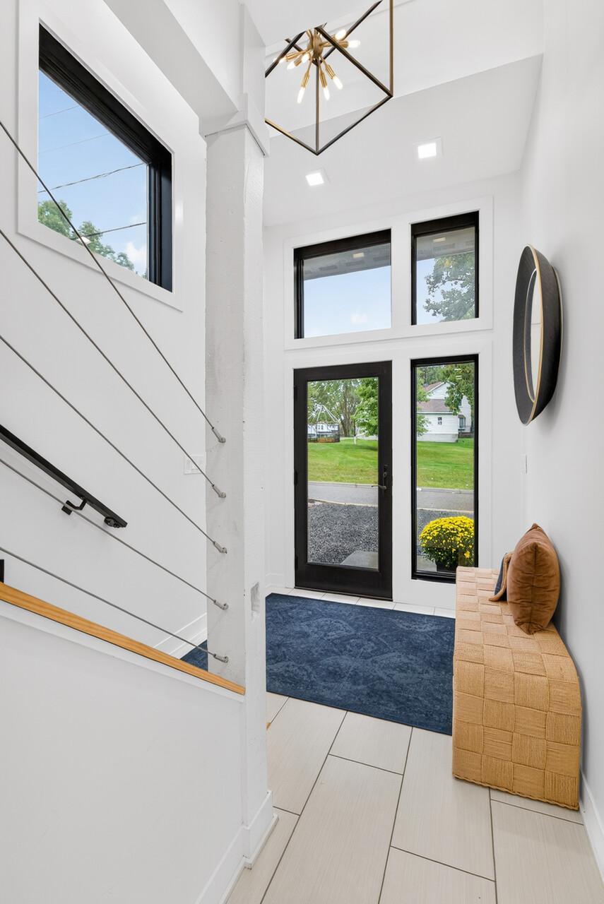 View of Residential at 3021 Lake Shore Boulevard, Minnetonka MN 55391, Minnetonka (4 of 43) - Mike Wilen | Minnesota Team Real Estate