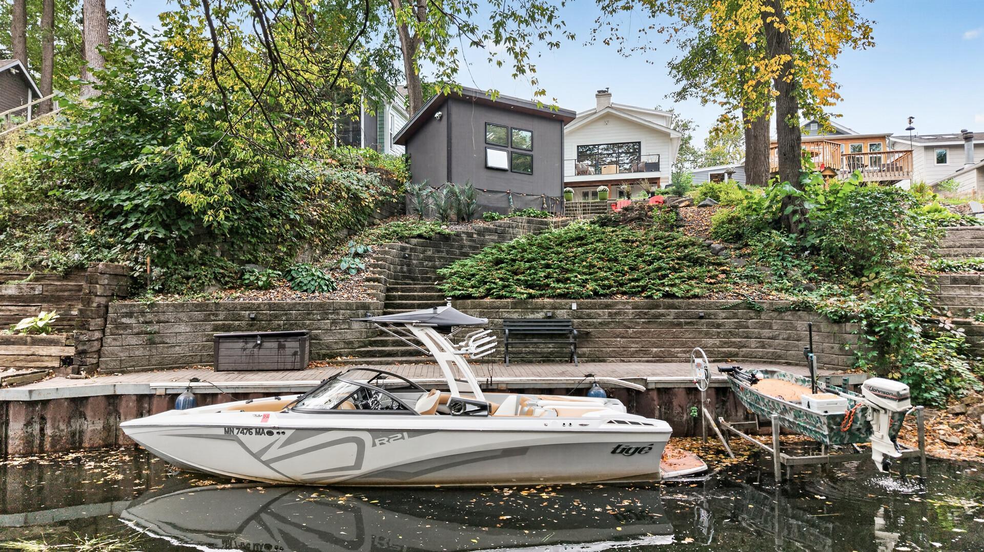 View of Residential at 3021 Lake Shore Boulevard, Minnetonka MN 55391, Minnetonka (39 of 43) - Mike Wilen | Minnesota Team Real Estate