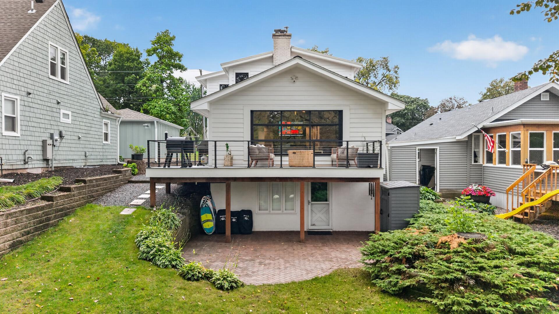 View of Residential at 3021 Lake Shore Boulevard, Minnetonka MN 55391, Minnetonka (36 of 43) - Mike Wilen | Minnesota Team Real Estate