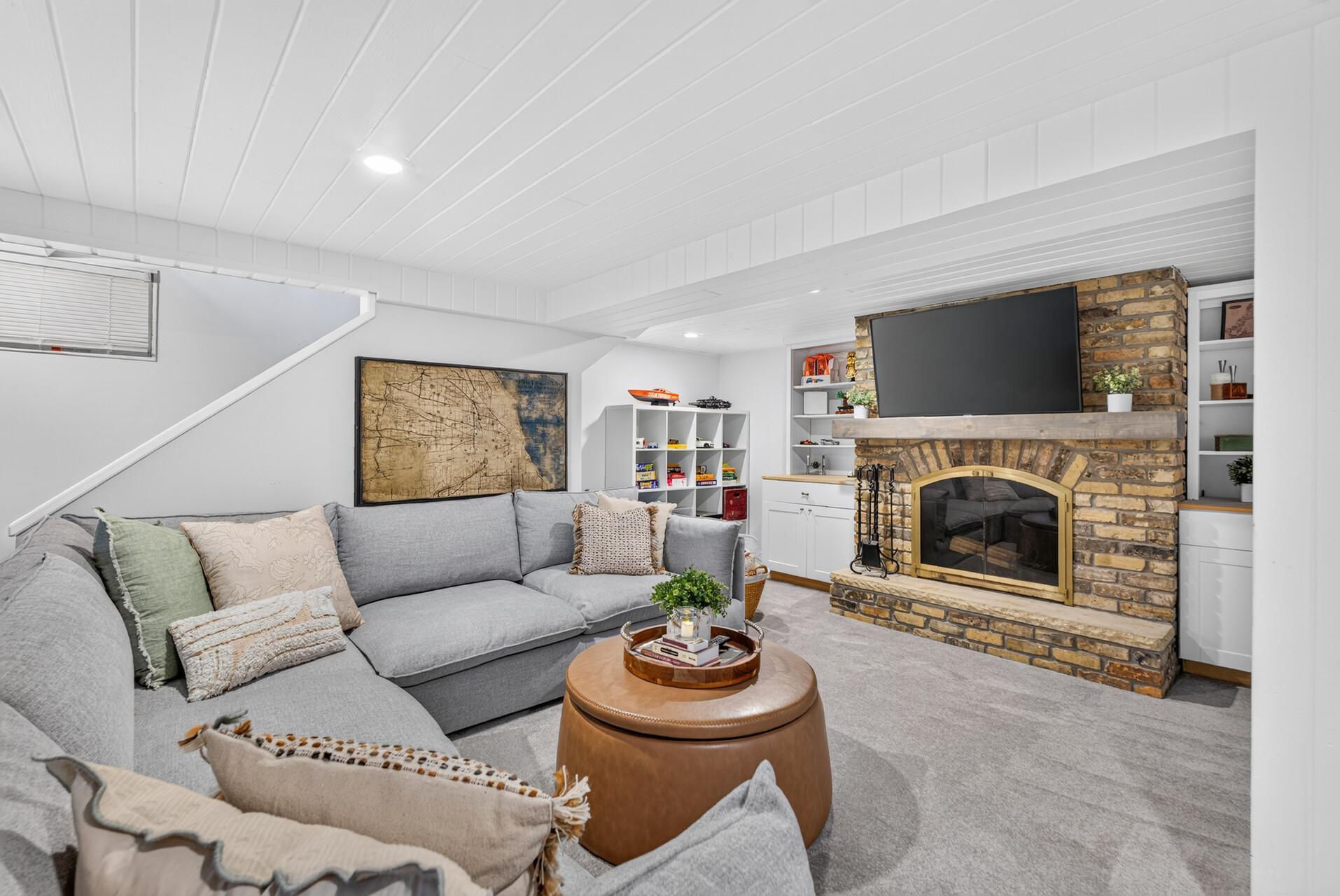 View of Residential at 3021 Lake Shore Boulevard, Minnetonka MN 55391, Minnetonka (27 of 43) - Mike Wilen | Minnesota Team Real Estate