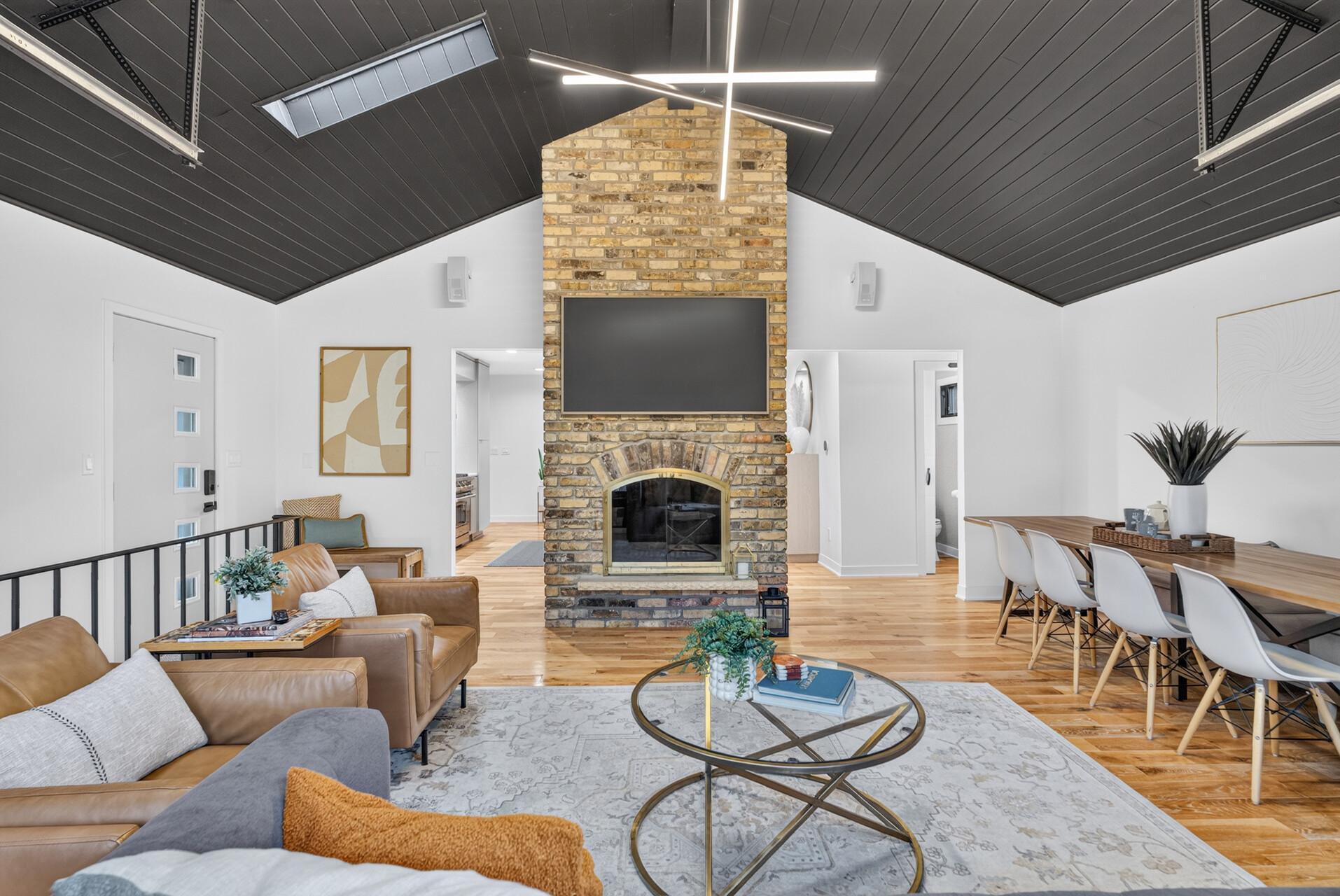 View of Residential at 3021 Lake Shore Boulevard, Minnetonka MN 55391, Minnetonka (13 of 43) - Mike Wilen | Minnesota Team Real Estate