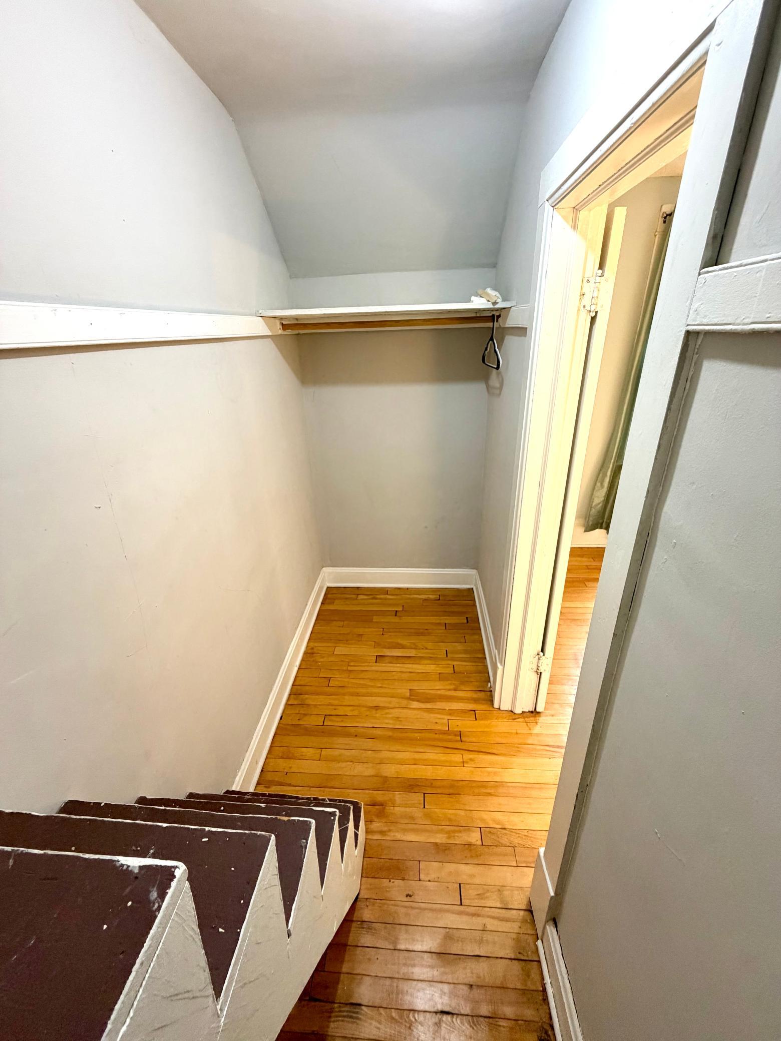 View of Residential at 3735 Girard Avenue, Minneapolis MN 55412, Minneapolis (18 of 24) - Mike Wilen | Minnesota Team Real Estate