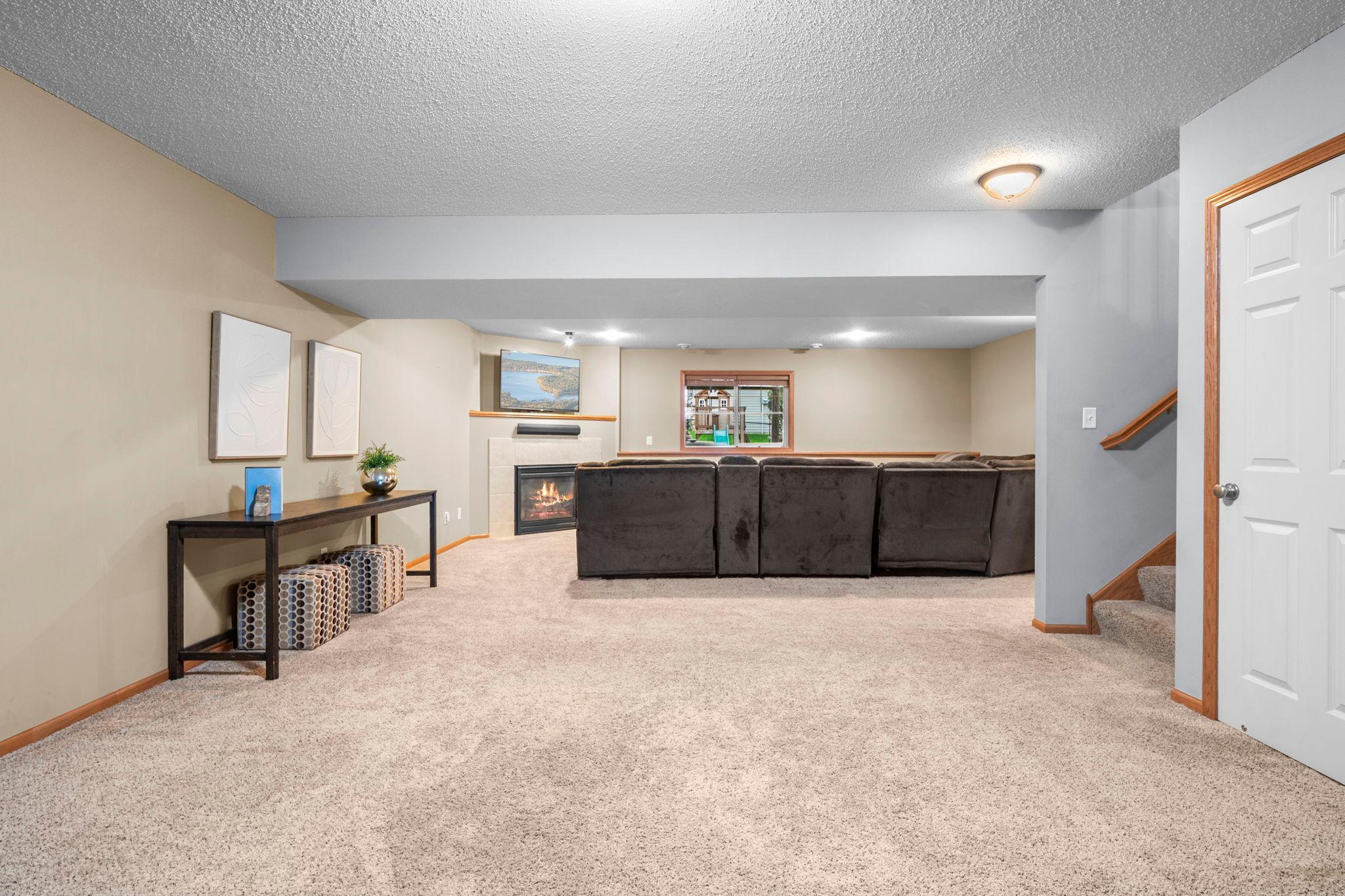 View of Residential at 989 Danube Avenue, Shakopee MN 55379, Shakopee (14 of 22) - Mike Wilen | Minnesota Team Real Estate
