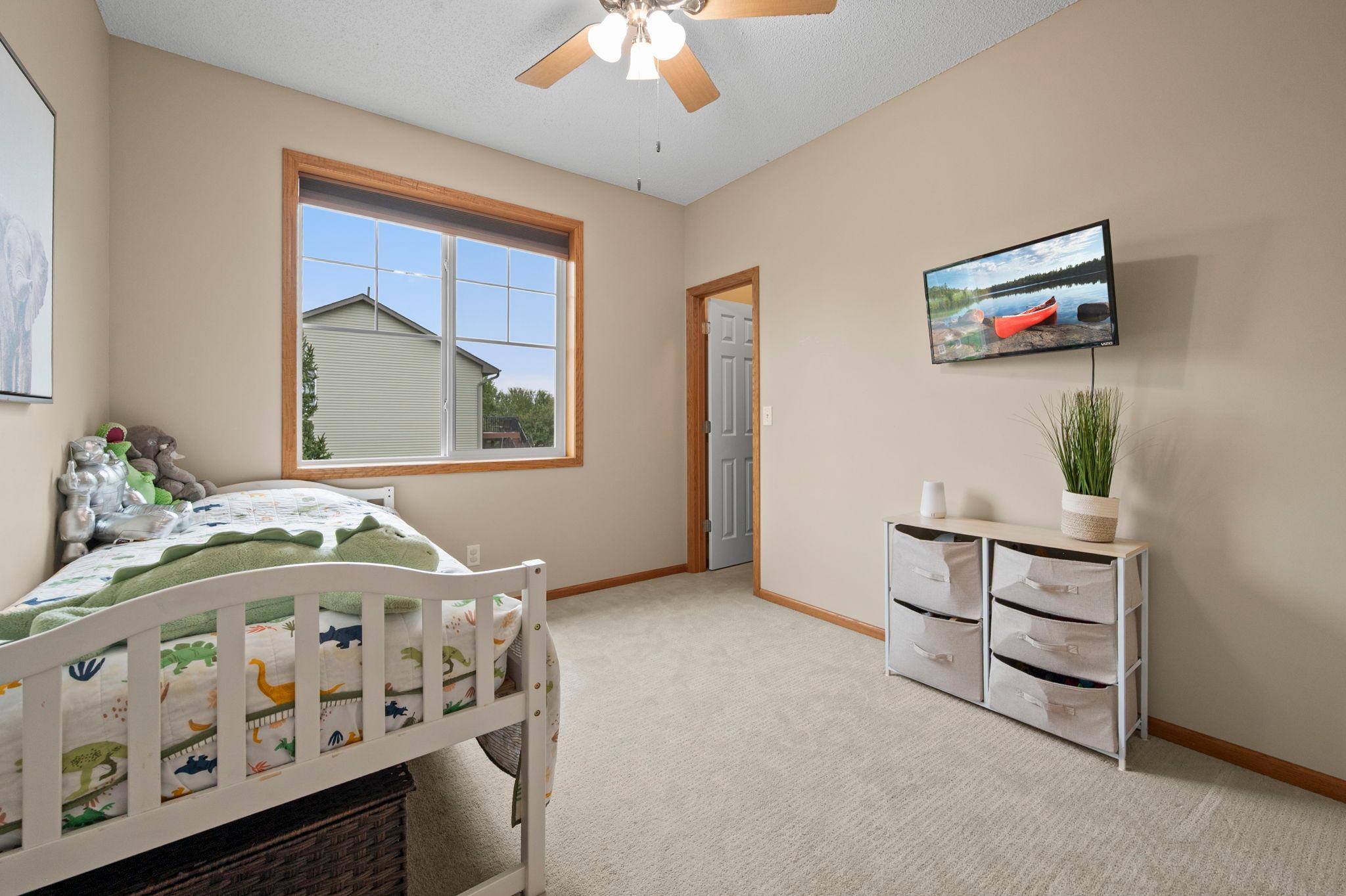 View of Residential at 989 Danube Avenue, Shakopee MN 55379, Shakopee (11 of 22) - Mike Wilen | Minnesota Team Real Estate
