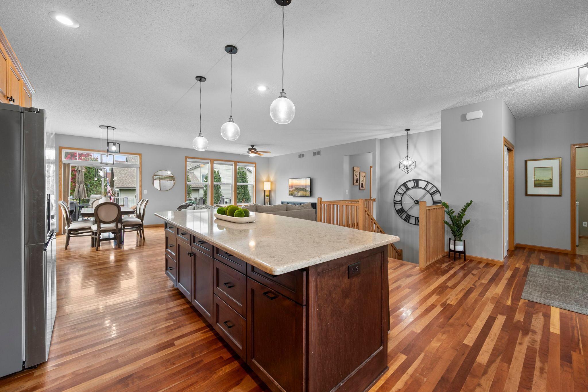 View of Residential at 989 Danube Avenue, Shakopee MN 55379, Shakopee (5 of 22) - Mike Wilen | Minnesota Team Real Estate