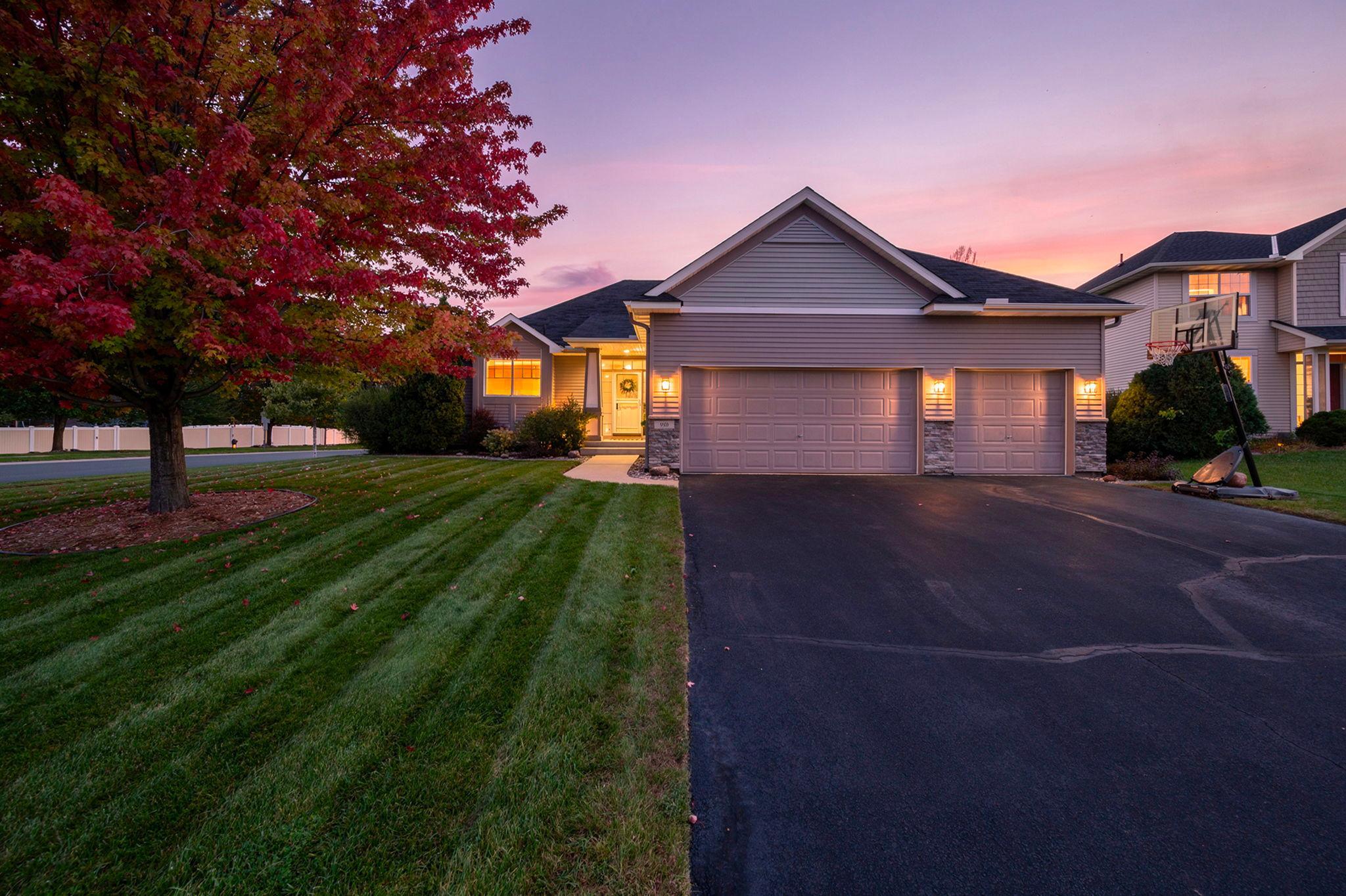 View of Single Family at 989 Danube Avenue, Shakopee - Mike Wilen | Minnesota Team Real Estate