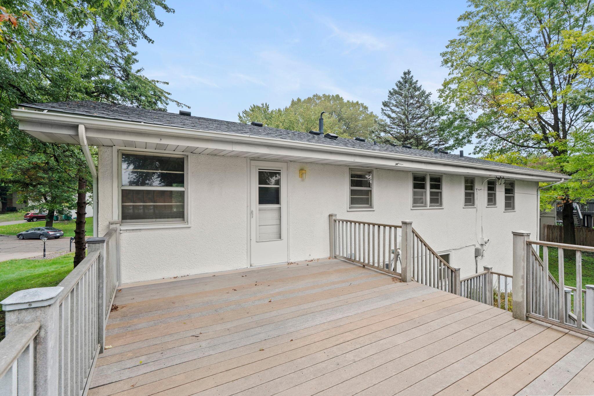 View of Residential at 5705 Phoenix Street, Golden Valley MN 55422, Golden Valley (33 of 39) - Mike Wilen | Minnesota Team Real Estate