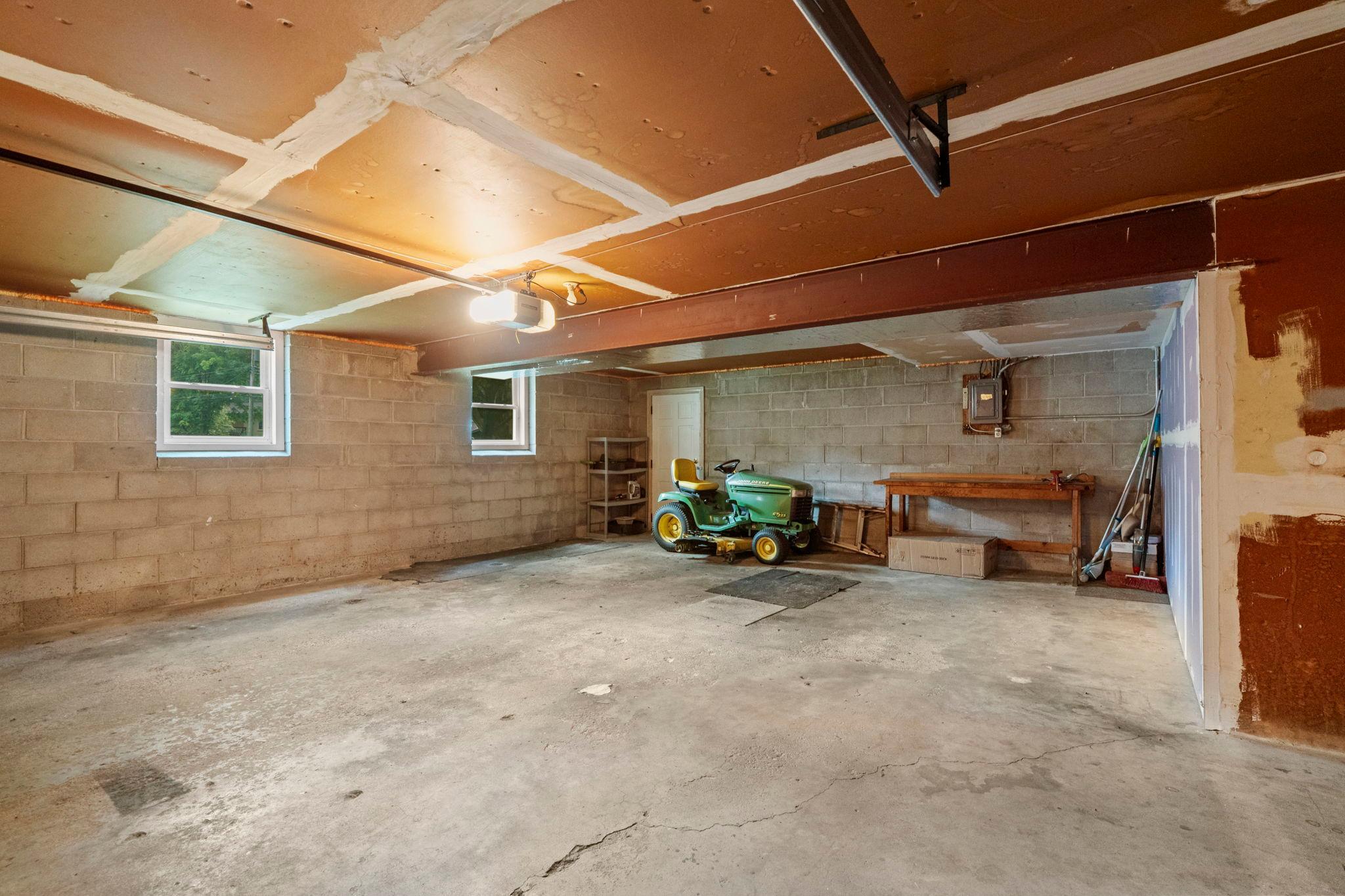 View of Residential at 5705 Phoenix Street, Golden Valley MN 55422, Golden Valley (31 of 39) - Mike Wilen | Minnesota Team Real Estate