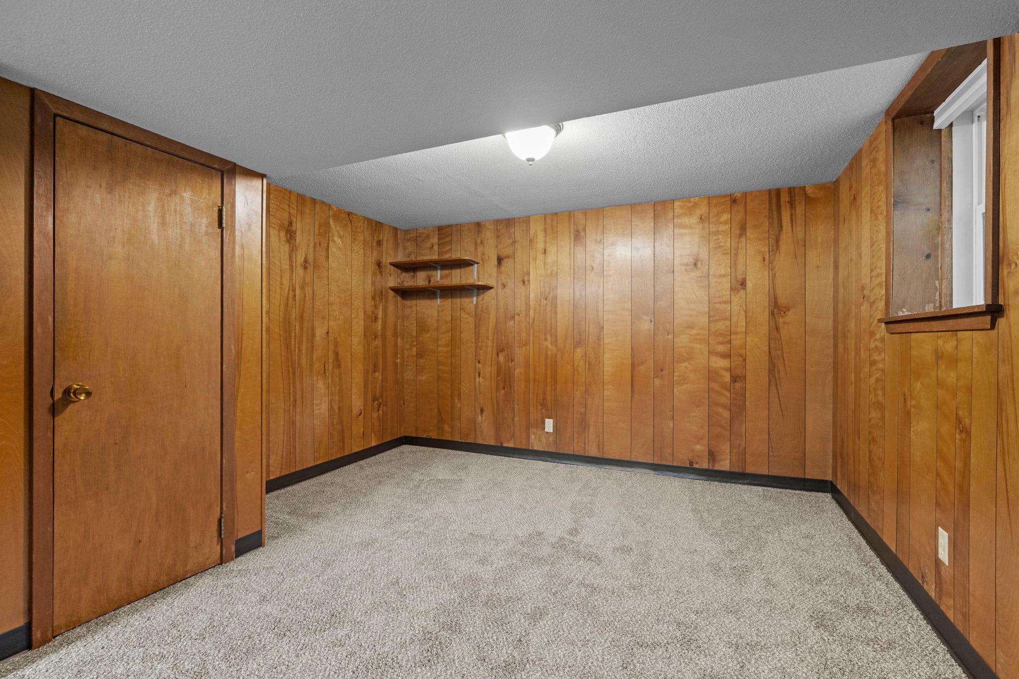 View of Residential at 5705 Phoenix Street, Golden Valley MN 55422, Golden Valley (26 of 39) - Mike Wilen | Minnesota Team Real Estate