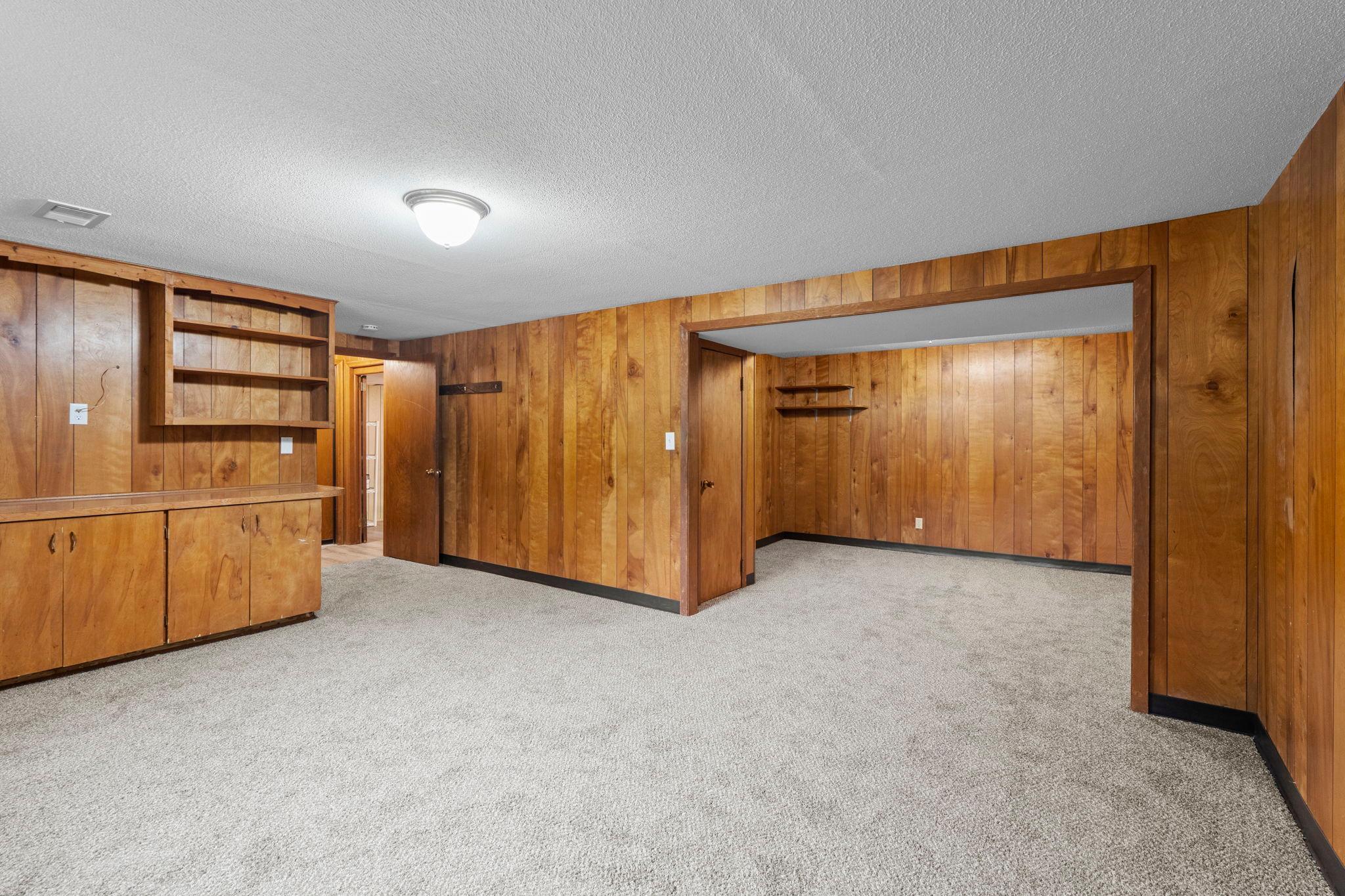 View of Residential at 5705 Phoenix Street, Golden Valley MN 55422, Golden Valley (23 of 39) - Mike Wilen | Minnesota Team Real Estate
