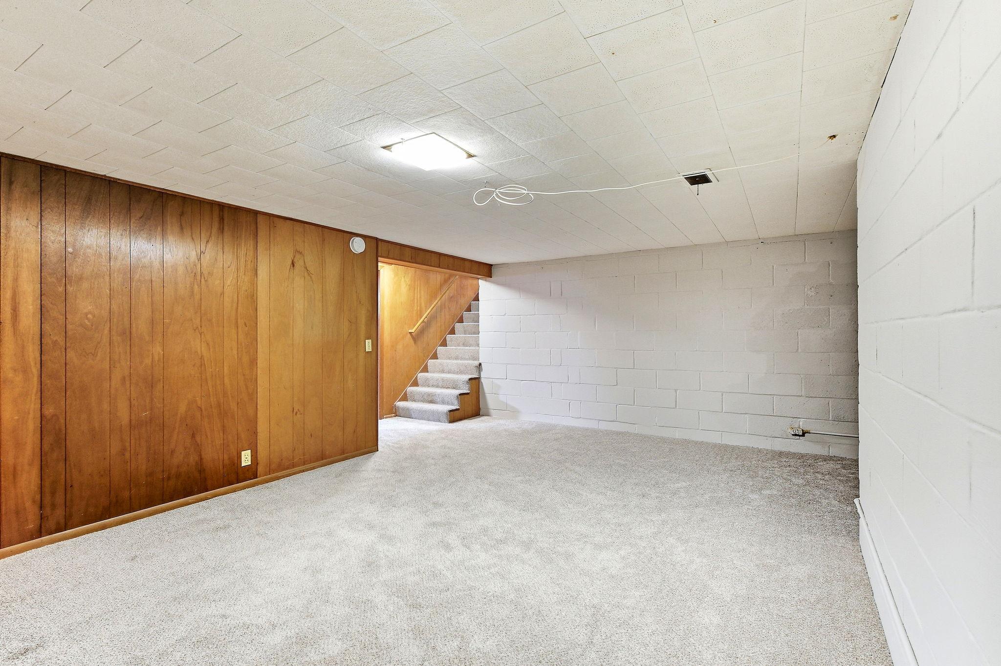 View of Residential at 6240 Sheridan Avenue, Richfield MN 55423, Richfield (28 of 39) - Mike Wilen | Minnesota Team Real Estate