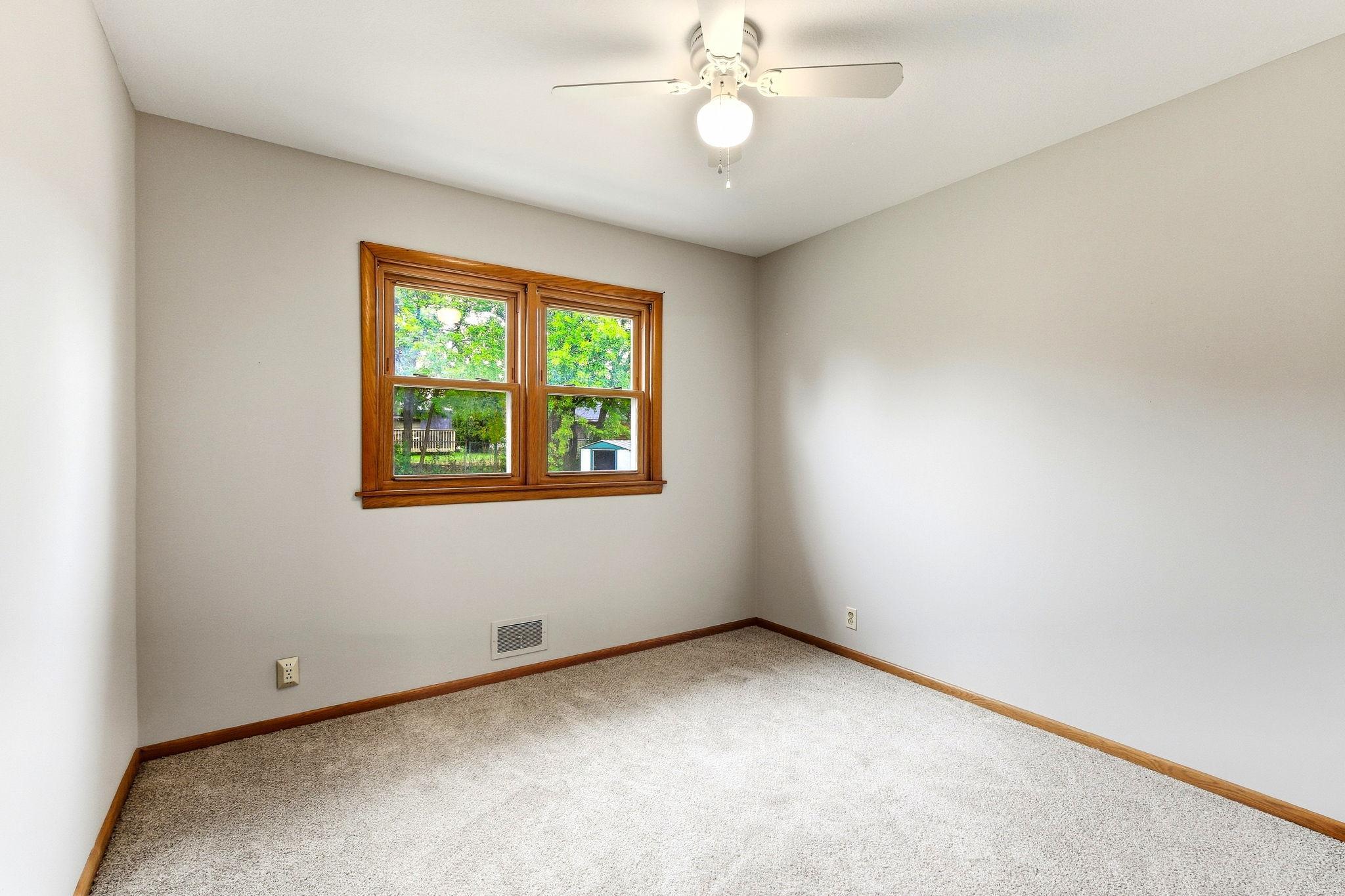 View of Residential at 6240 Sheridan Avenue, Richfield MN 55423, Richfield (17 of 39) - Mike Wilen | Minnesota Team Real Estate