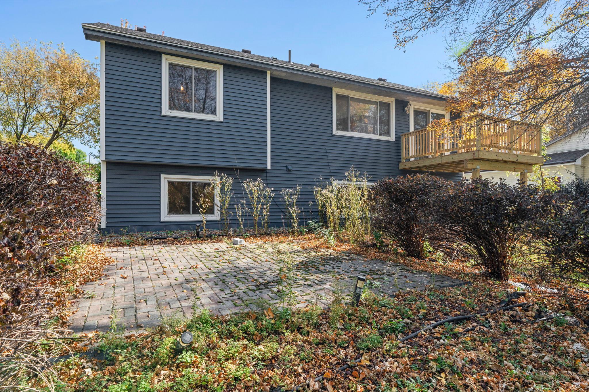 View of Residential at 8961 Sycamore Lane, Maple Grove MN 55369, Maple Grove (22 of 29) - Mike Wilen | Minnesota Team Real Estate