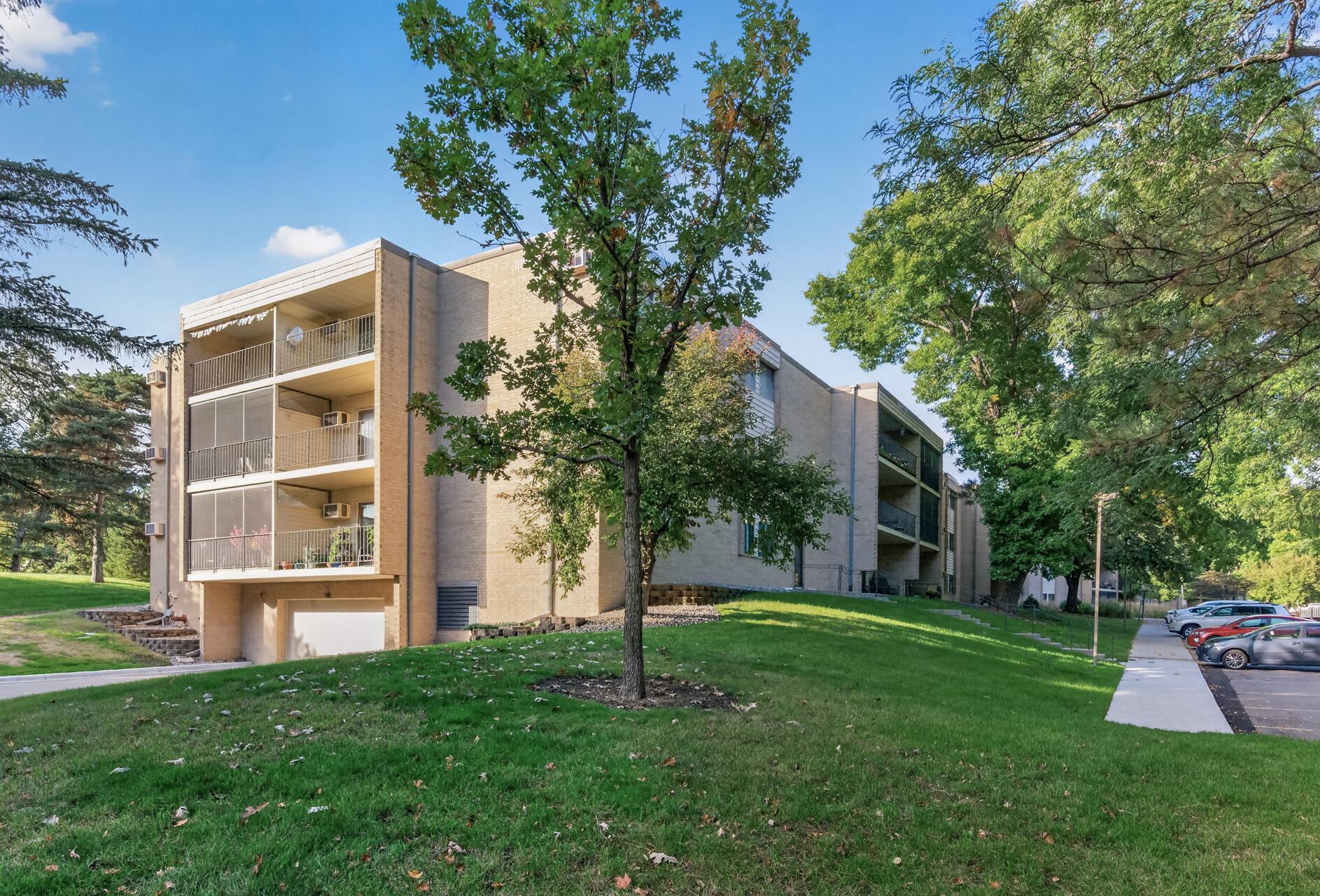 View of Residential at 11160 Anderson Lakes Parkway #214, Eden Prairie MN 55344, Eden Prairie (30 of 40) - Mike Wilen | Minnesota Team Real Estate