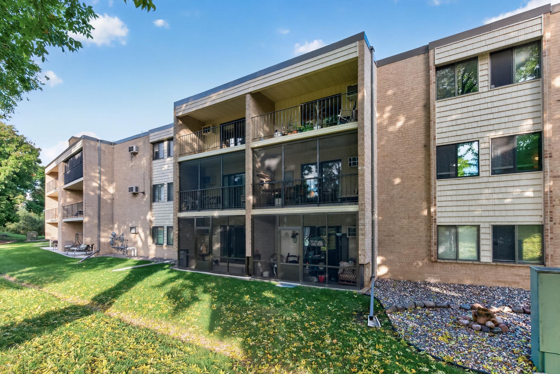 View of Residential at 11160 Anderson Lakes Parkway #214, Eden Prairie MN 55344, Eden Prairie (28 of 40) - Mike Wilen | Minnesota Team Real Estate