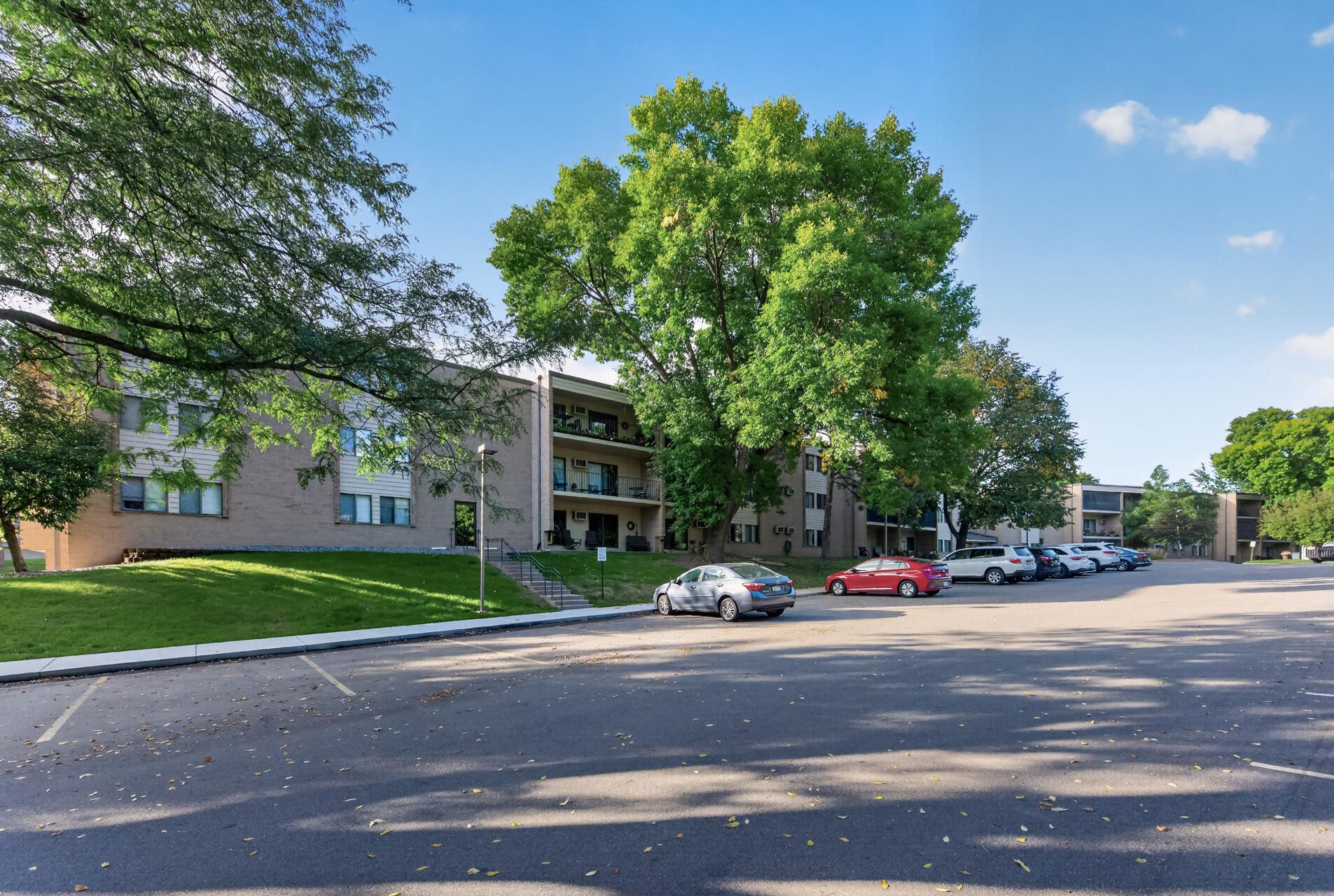 View of Residential at 11160 Anderson Lakes Parkway #214, Eden Prairie MN 55344, Eden Prairie (24 of 40) - Mike Wilen | Minnesota Team Real Estate