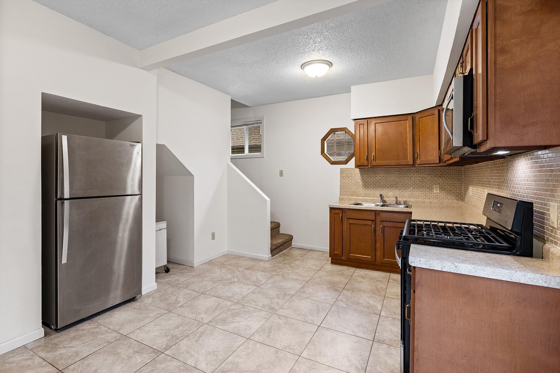 View of Residential at 1027 5th Street, Saint Paul MN 55106, Saint Paul (13 of 26) - Mike Wilen | Minnesota Team Real Estate
