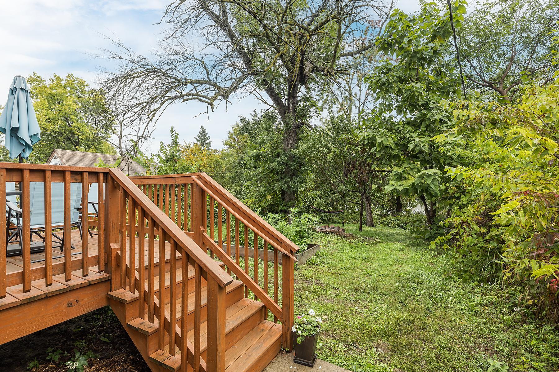 View of Residential at 1027 5th Street, Saint Paul MN 55106, Saint Paul (24 of 26) - Mike Wilen | Minnesota Team Real Estate