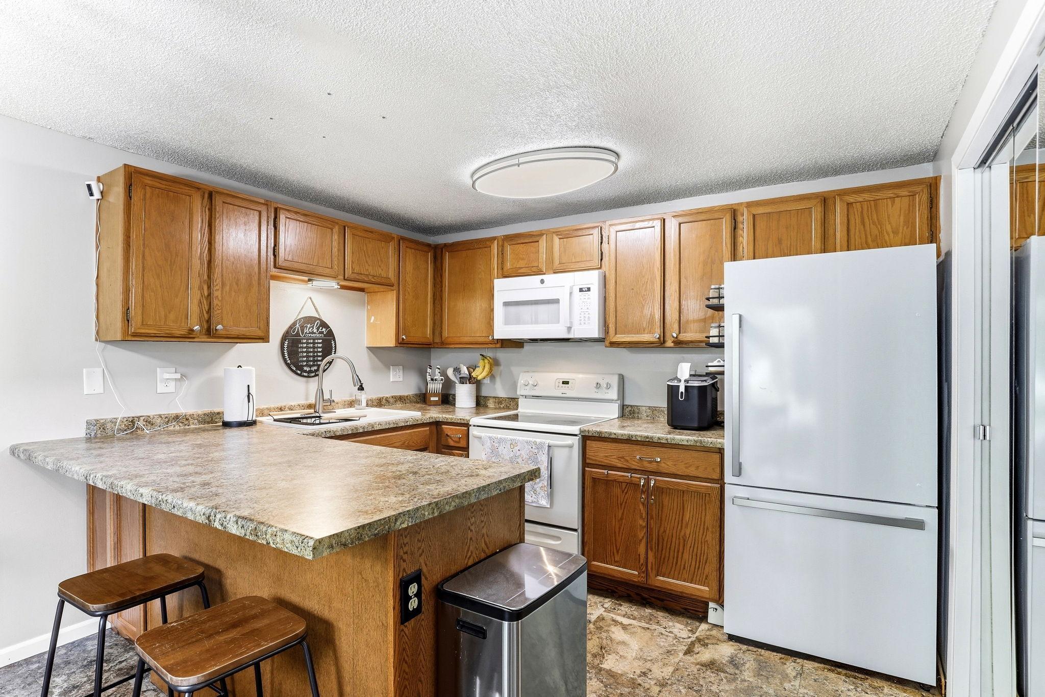View of Residential at 1480 Granada Avenue, Oakdale MN 55128, Oakdale (9 of 18) - Mike Wilen | Minnesota Team Real Estate