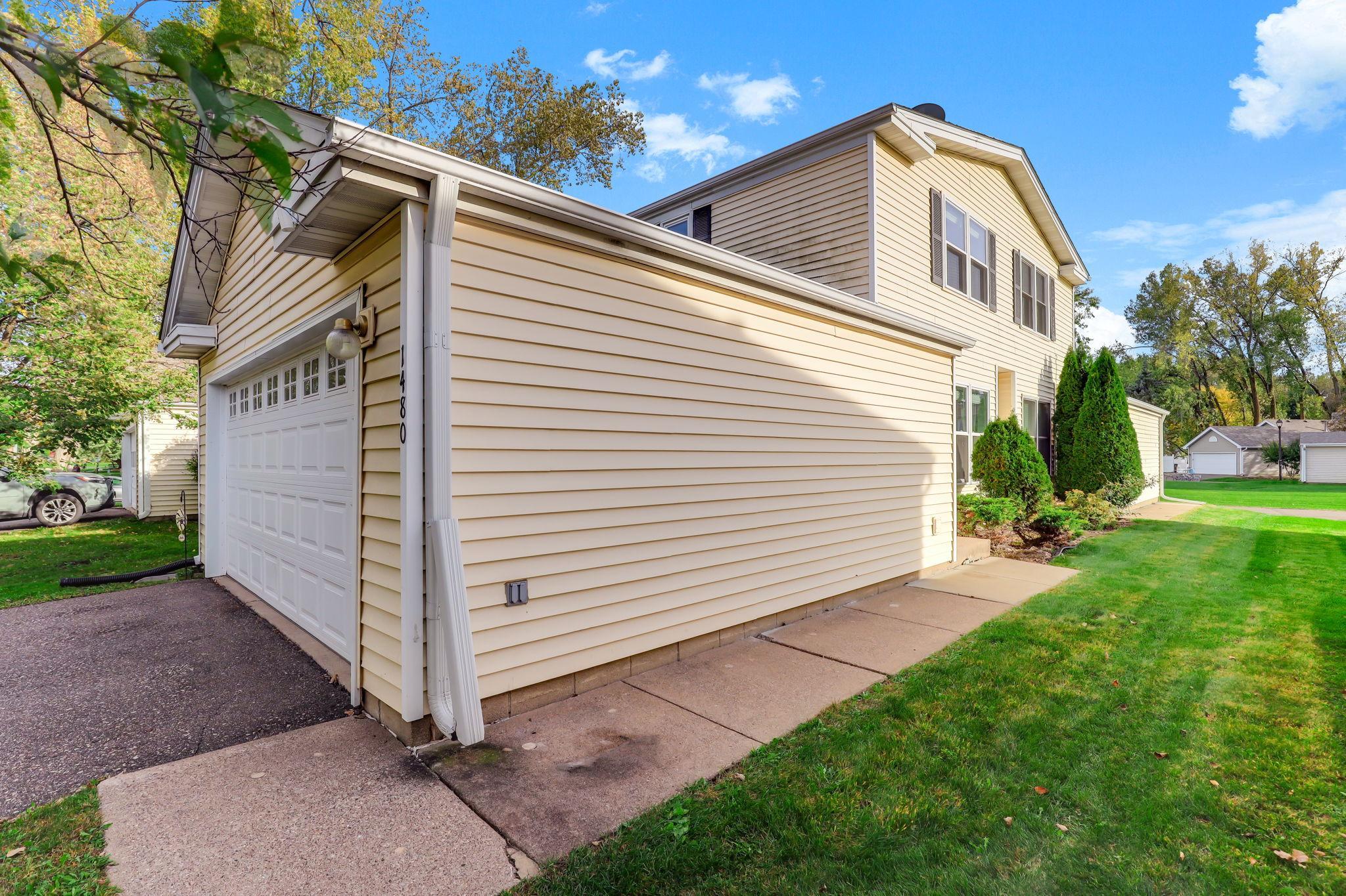 View of Residential at 1480 Granada Avenue, Oakdale MN 55128, Oakdale (5 of 18) - Mike Wilen | Minnesota Team Real Estate