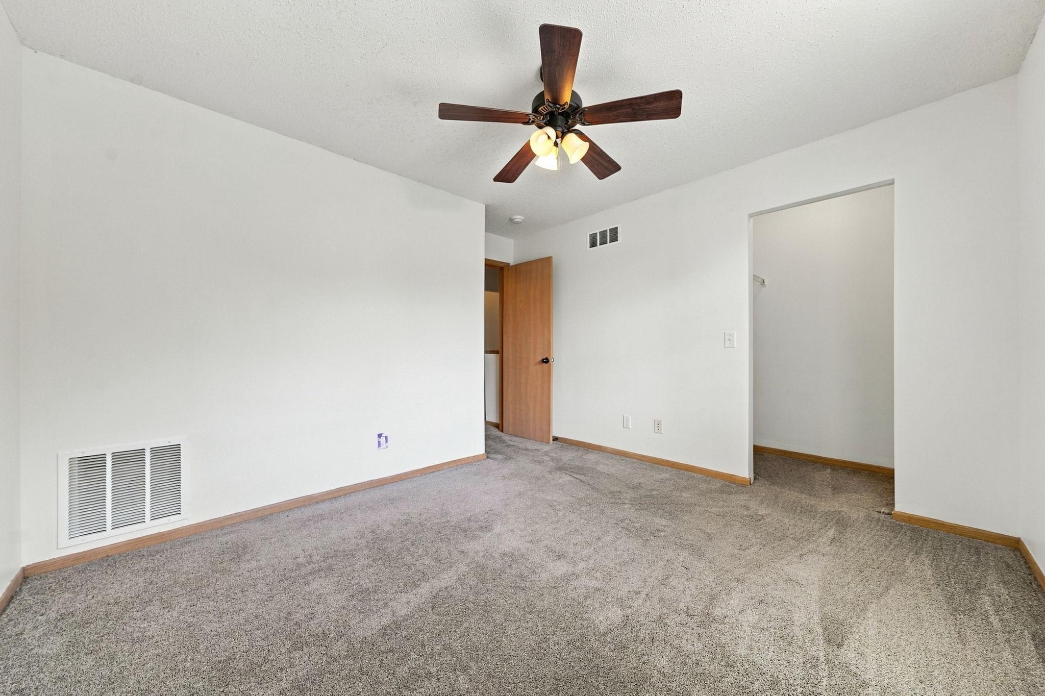 View of Residential at 15515 Foghorn Lane, Apple Valley MN 55124, Apple Valley (16 of 22) - Mike Wilen | Minnesota Team Real Estate