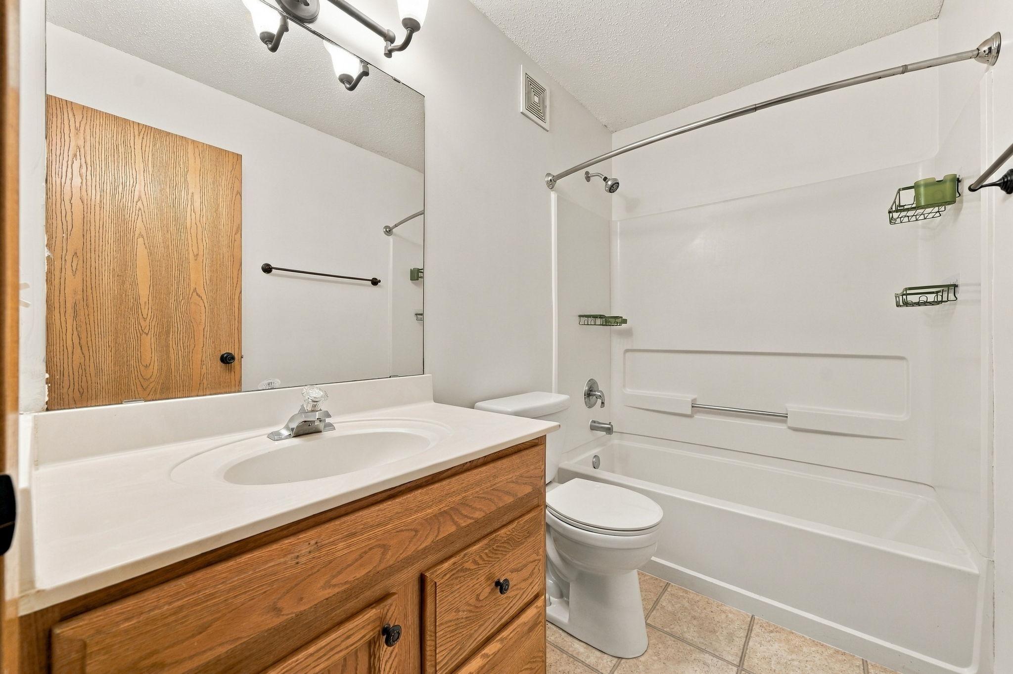 View of Residential at 15515 Foghorn Lane, Apple Valley MN 55124, Apple Valley (20 of 22) - Mike Wilen | Minnesota Team Real Estate