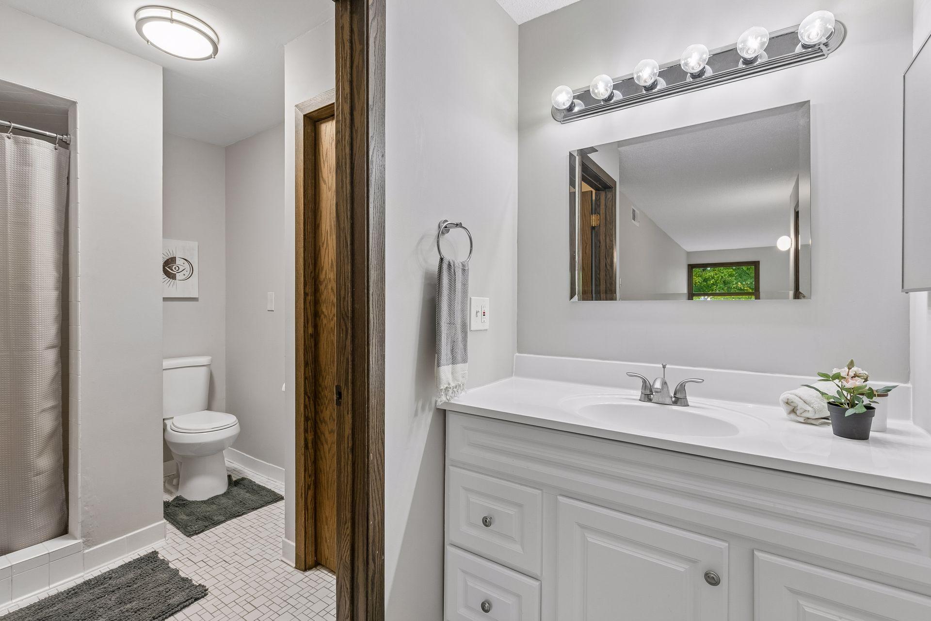 View of Residential at 6115 Lincoln Drive #353, Edina MN 55436, Edina (14 of 32) - Mike Wilen | Minnesota Team Real Estate
