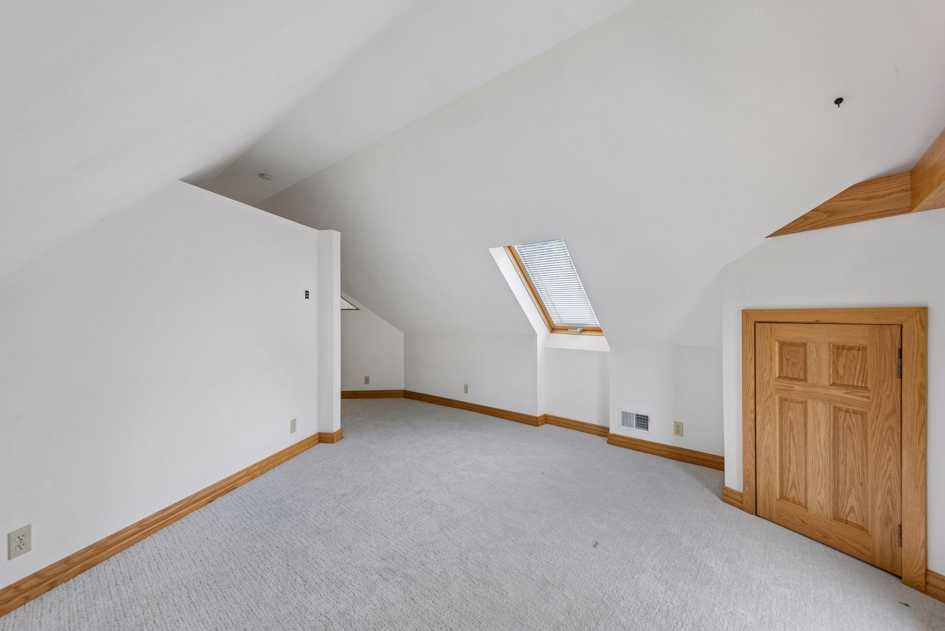 View of Residential Income at 727 Madison Street, Minneapolis MN 55413, Minneapolis (50 of 67) - Mike Wilen | Minnesota Team Real Estate