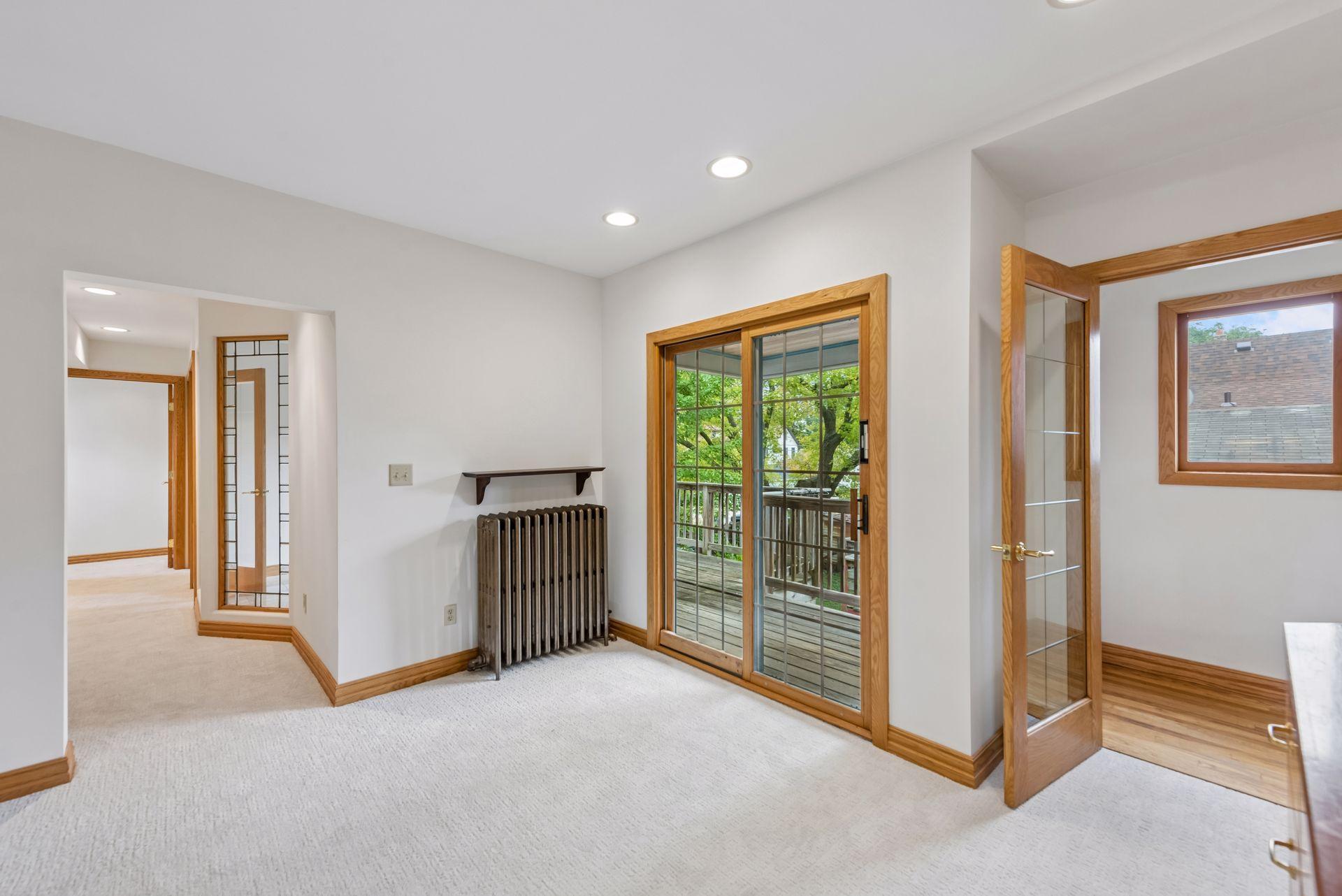 View of Residential Income at 727 Madison Street, Minneapolis MN 55413, Minneapolis (30 of 67) - Mike Wilen | Minnesota Team Real Estate