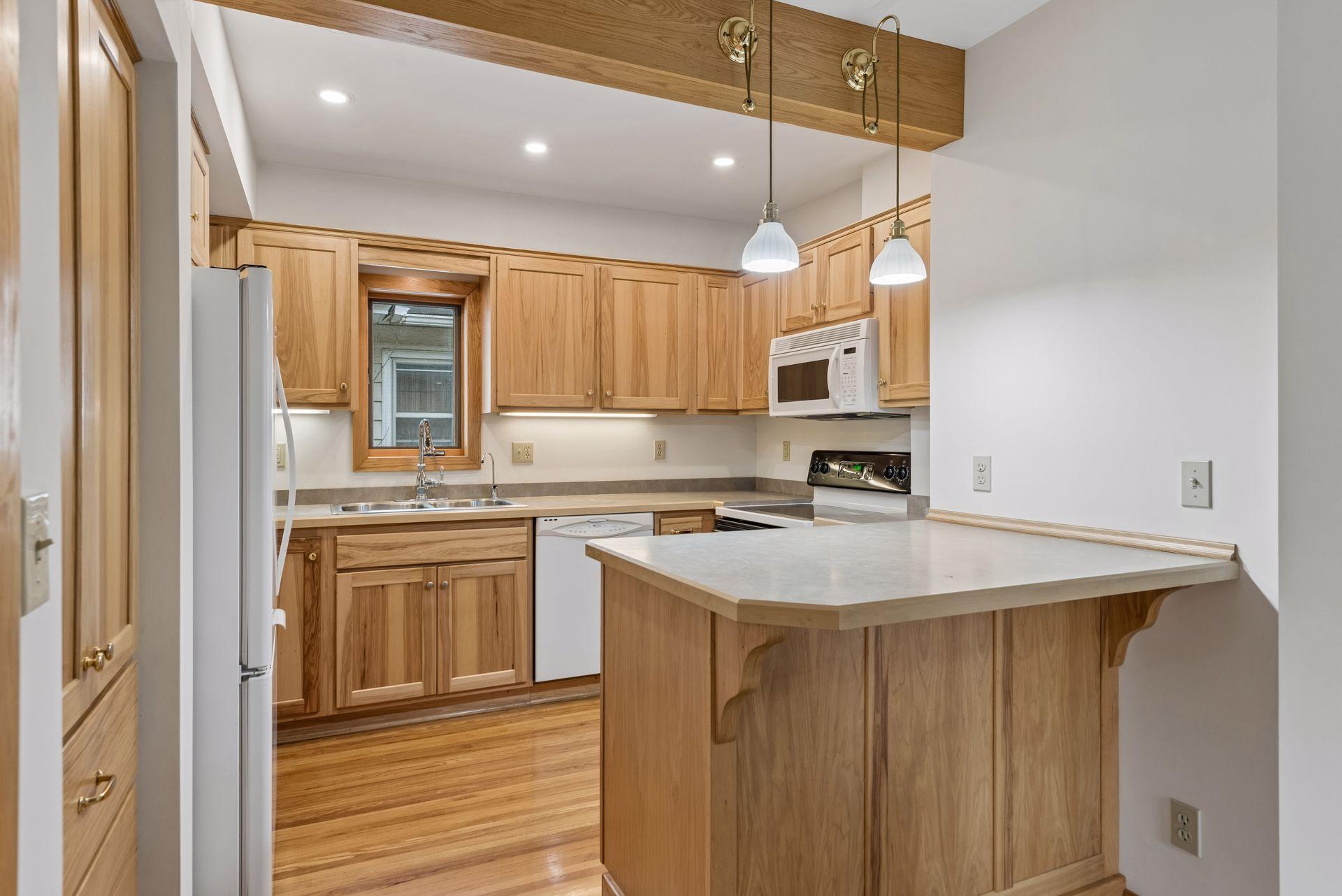 View of Residential Income at 727 Madison Street, Minneapolis MN 55413, Minneapolis (25 of 67) - Mike Wilen | Minnesota Team Real Estate