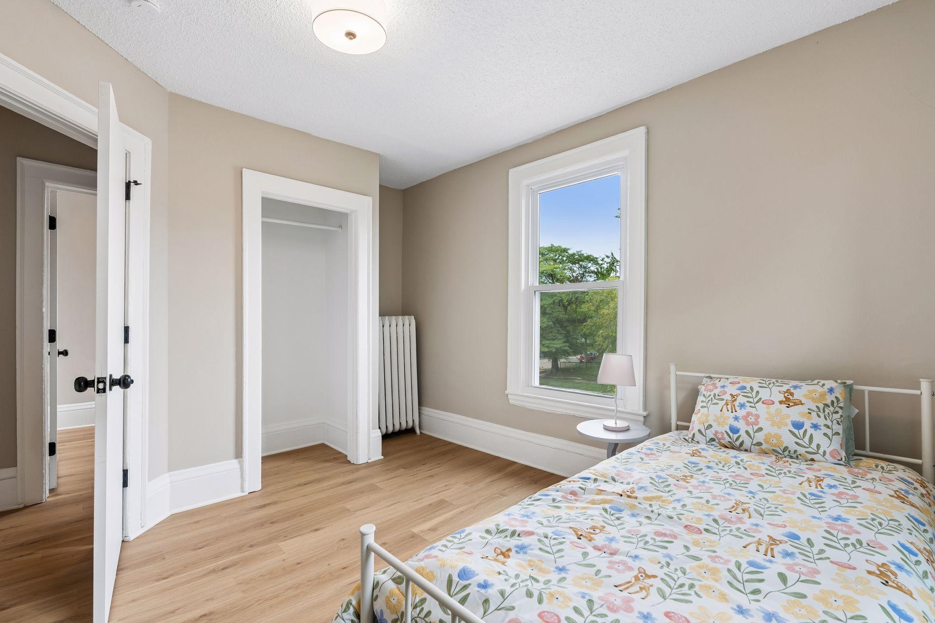 View of Residential Income at 3212 Park Avenue, Minneapolis MN 55407, Minneapolis (34 of 50) - Mike Wilen | Minnesota Team Real Estate