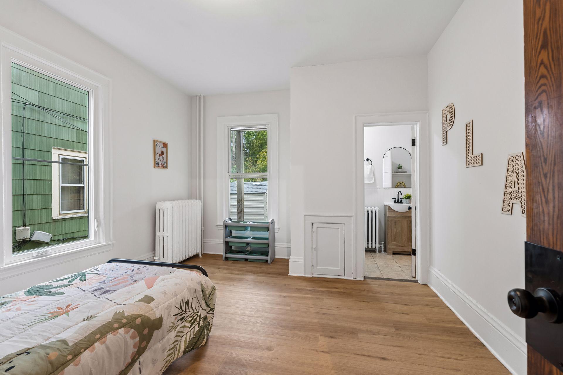 View of Residential Income at 3212 Park Avenue, Minneapolis MN 55407, Minneapolis (15 of 50) - Mike Wilen | Minnesota Team Real Estate