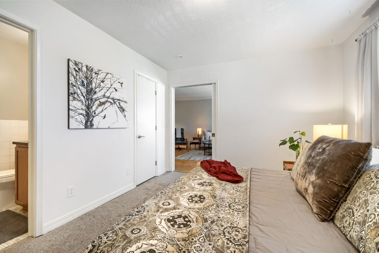 View of Residential at 2727 43rd Street #412, Minneapolis MN 55410, Minneapolis (13 of 17) - Mike Wilen | Minnesota Team Real Estate