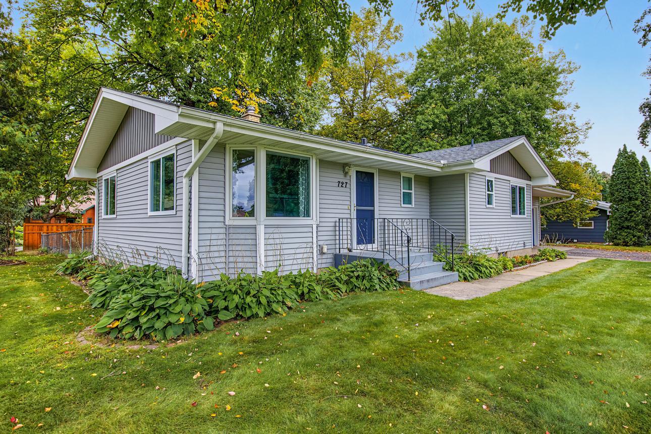 View of Residential at 727 Tanglewood Drive, Shoreview MN 55126, Shoreview (2 of 46) - Mike Wilen | Minnesota Team Real Estate