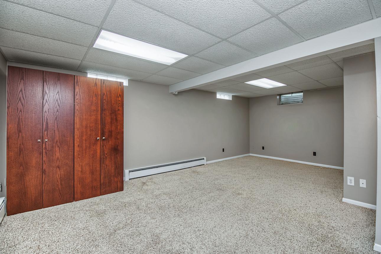 View of Residential at 727 Tanglewood Drive, Shoreview MN 55126, Shoreview (30 of 46) - Mike Wilen | Minnesota Team Real Estate