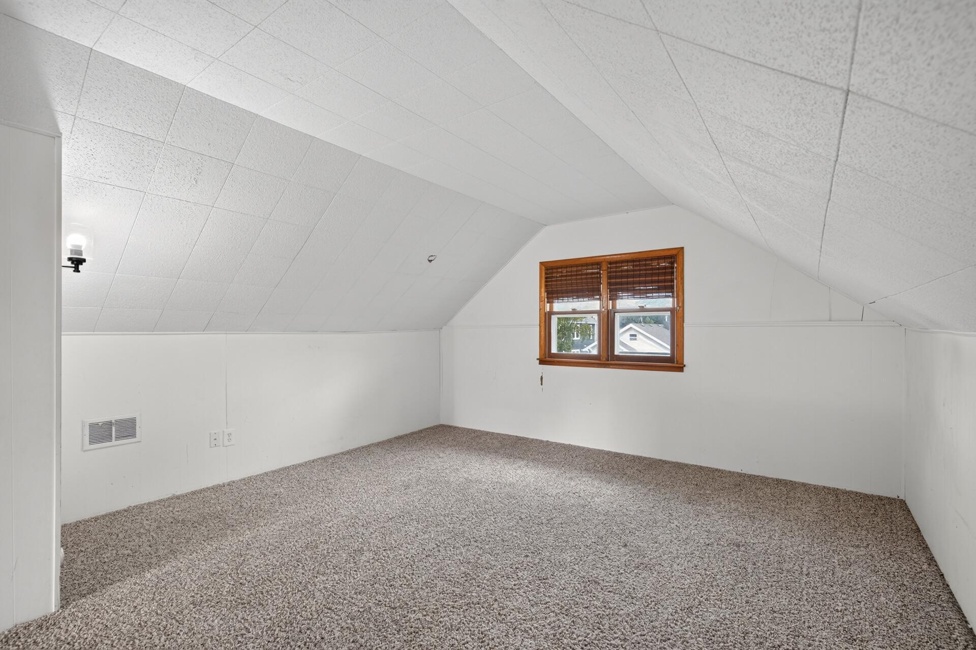 View of Residential at 3943 Thomas Avenue, Minneapolis MN 55412, Minneapolis (21 of 35) - Mike Wilen | Minnesota Team Real Estate