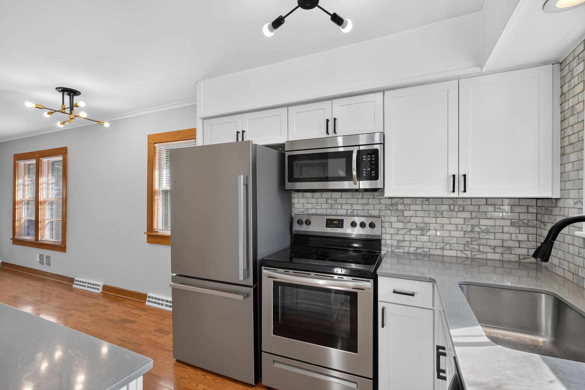View of Residential at 3943 Thomas Avenue, Minneapolis MN 55412, Minneapolis (3 of 35) - Mike Wilen | Minnesota Team Real Estate