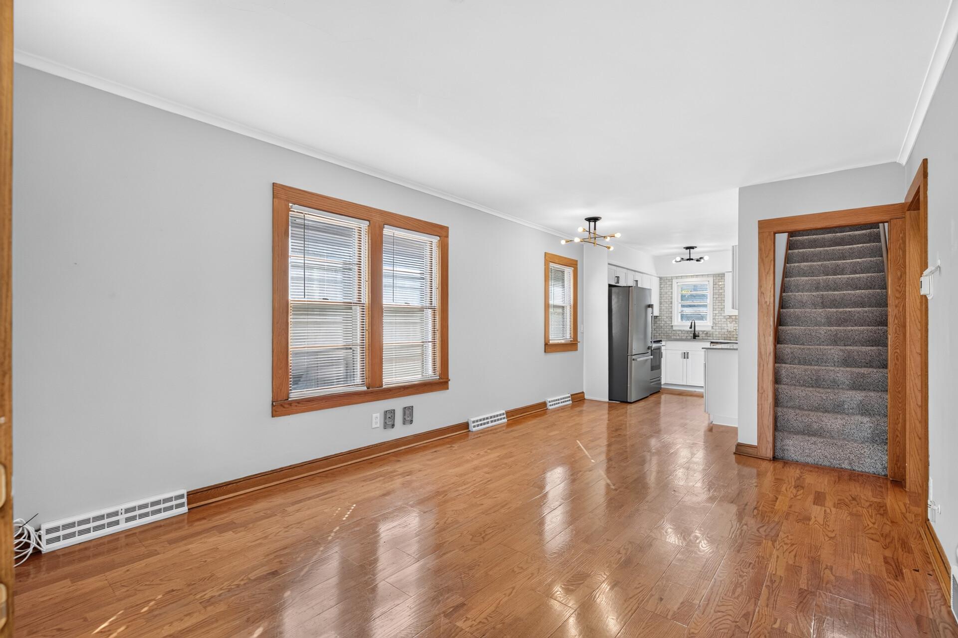 View of Residential at 3943 Thomas Avenue, Minneapolis MN 55412, Minneapolis (8 of 35) - Mike Wilen | Minnesota Team Real Estate