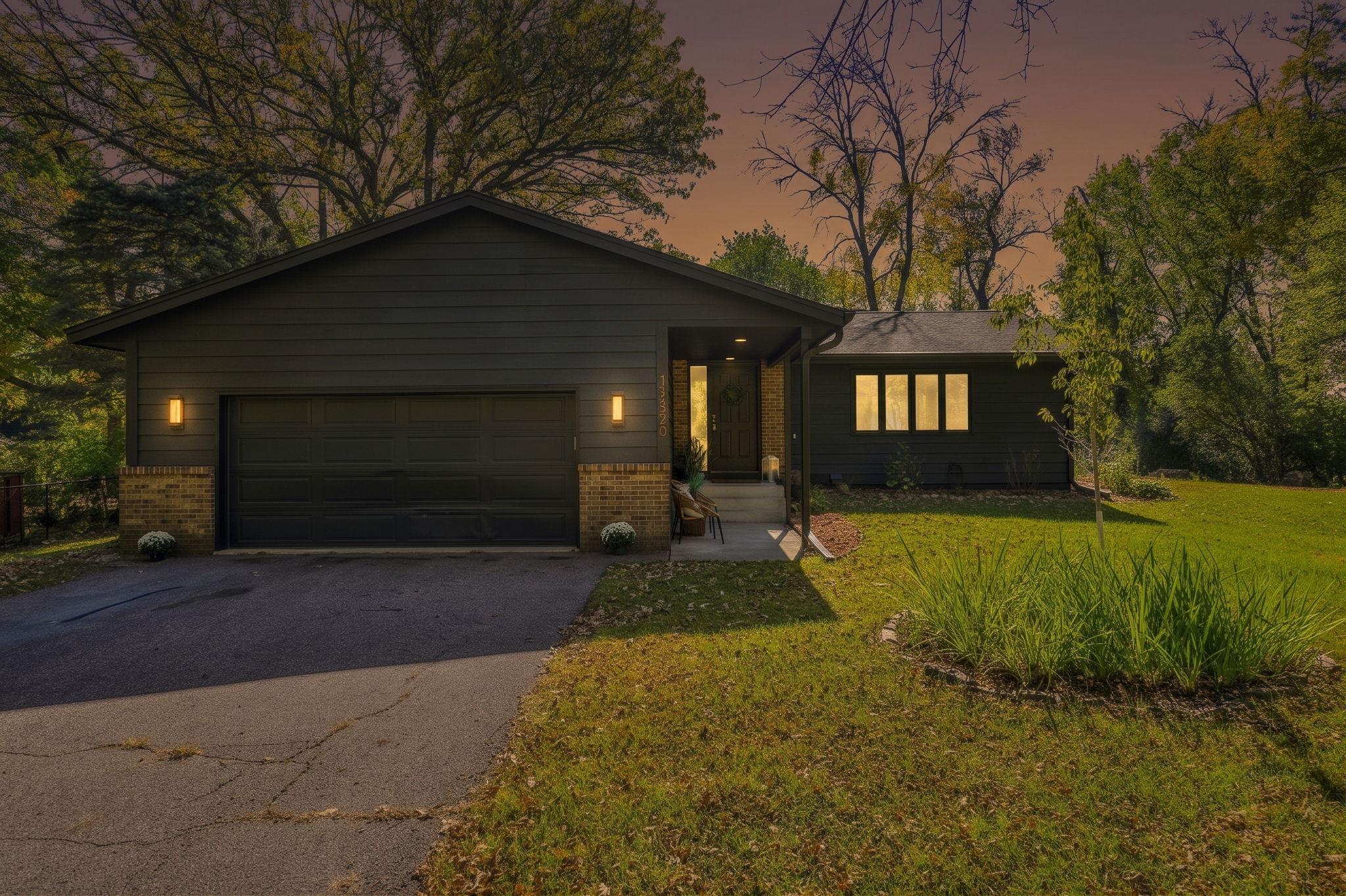 View of Residential at 17925 Covington Road, Minnetonka MN 55345, Minnetonka (22 of 25) - Mike Wilen | Minnesota Team Real Estate