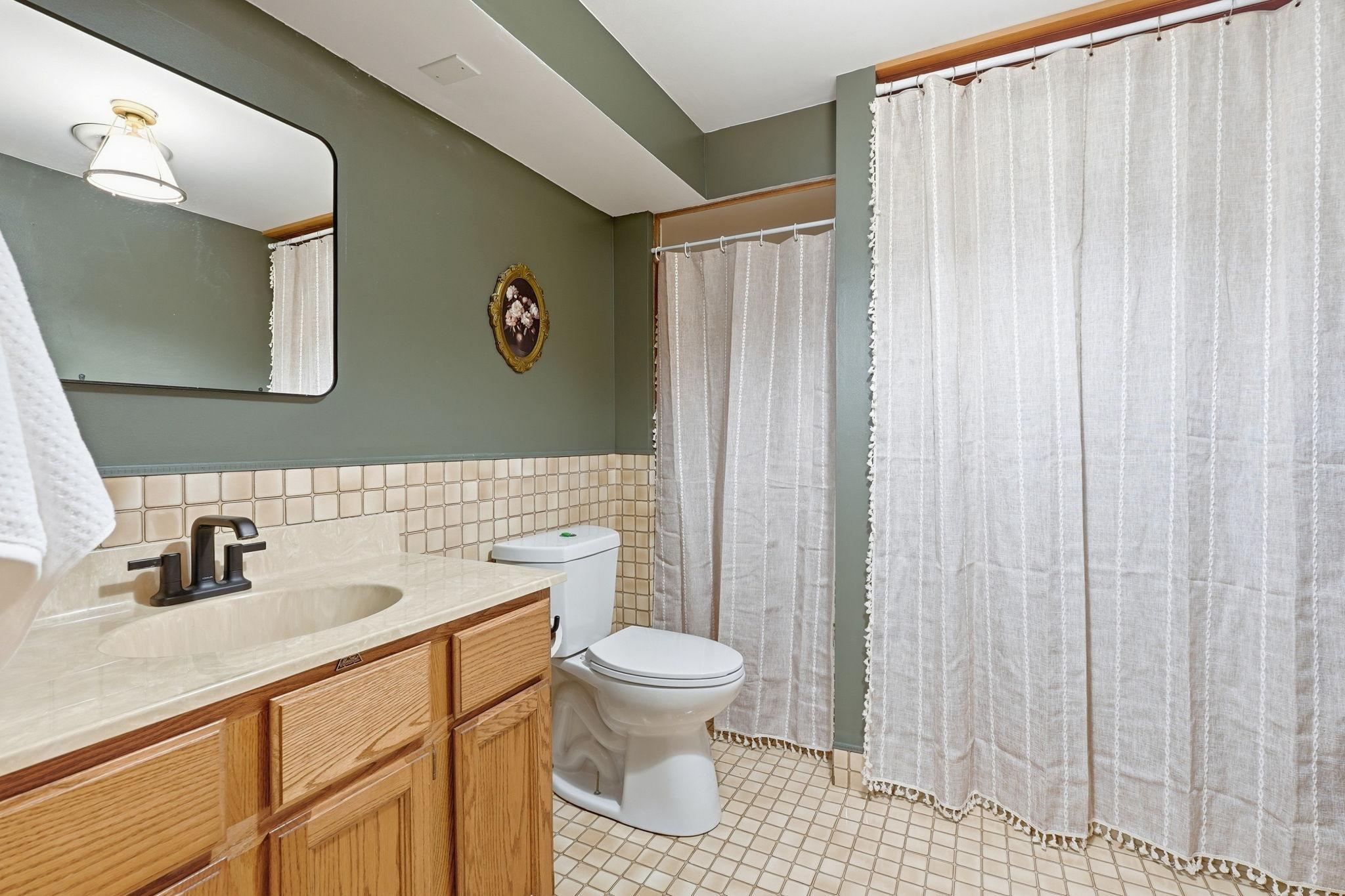 View of Residential at 17925 Covington Road, Minnetonka MN 55345, Minnetonka (17 of 25) - Mike Wilen | Minnesota Team Real Estate