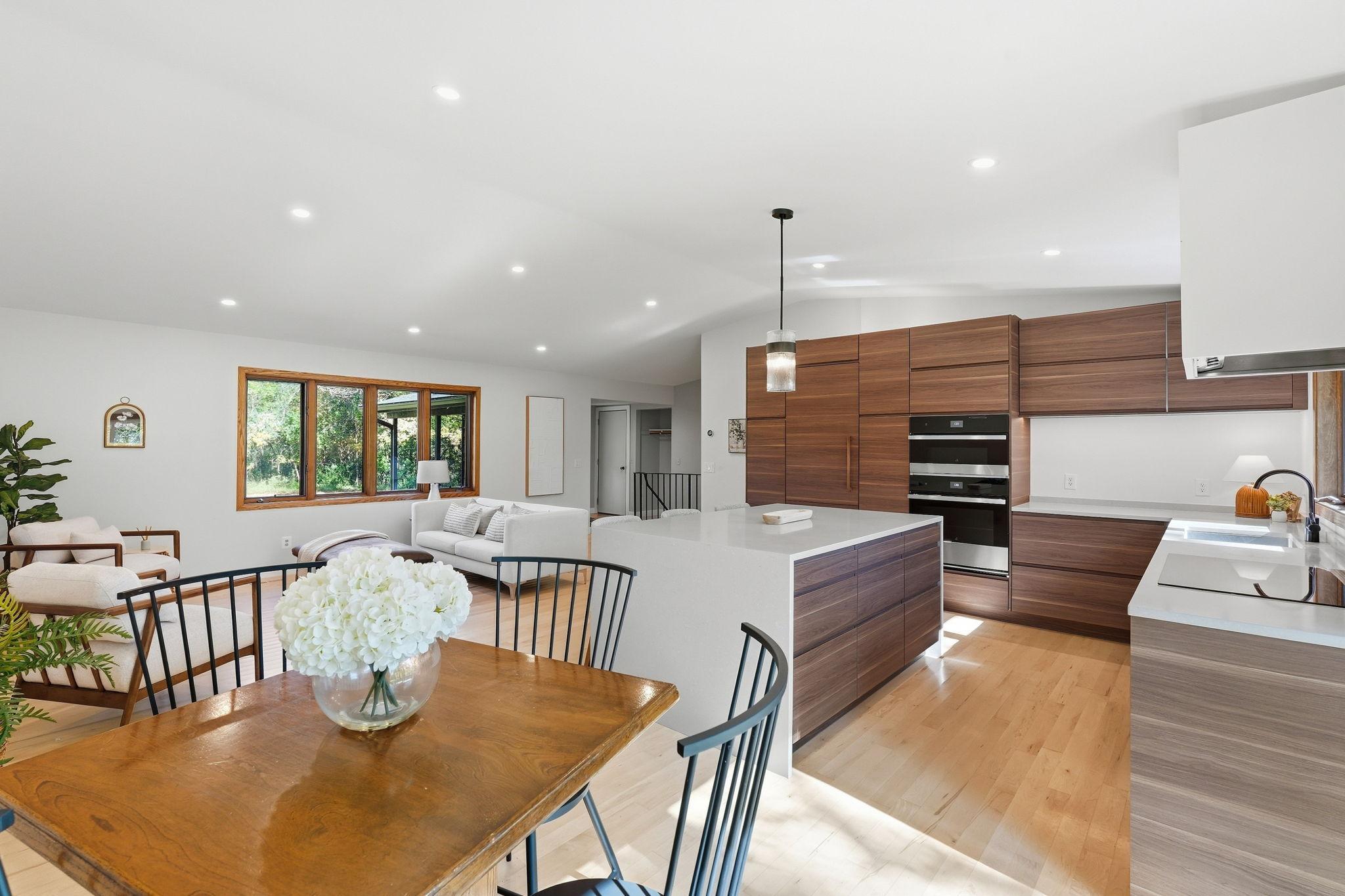 View of Residential at 17925 Covington Road, Minnetonka MN 55345, Minnetonka (5 of 25) - Mike Wilen | Minnesota Team Real Estate