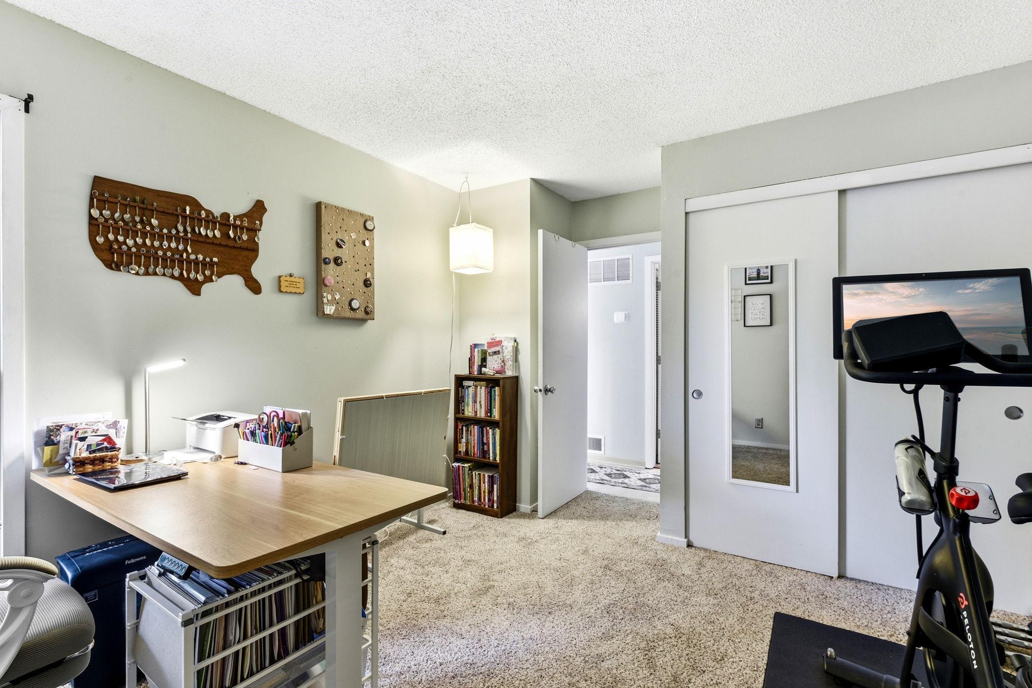 View of Residential at 6305 Colony Way #2B, Edina MN 55435, Edina (26 of 38) - Mike Wilen | Minnesota Team Real Estate