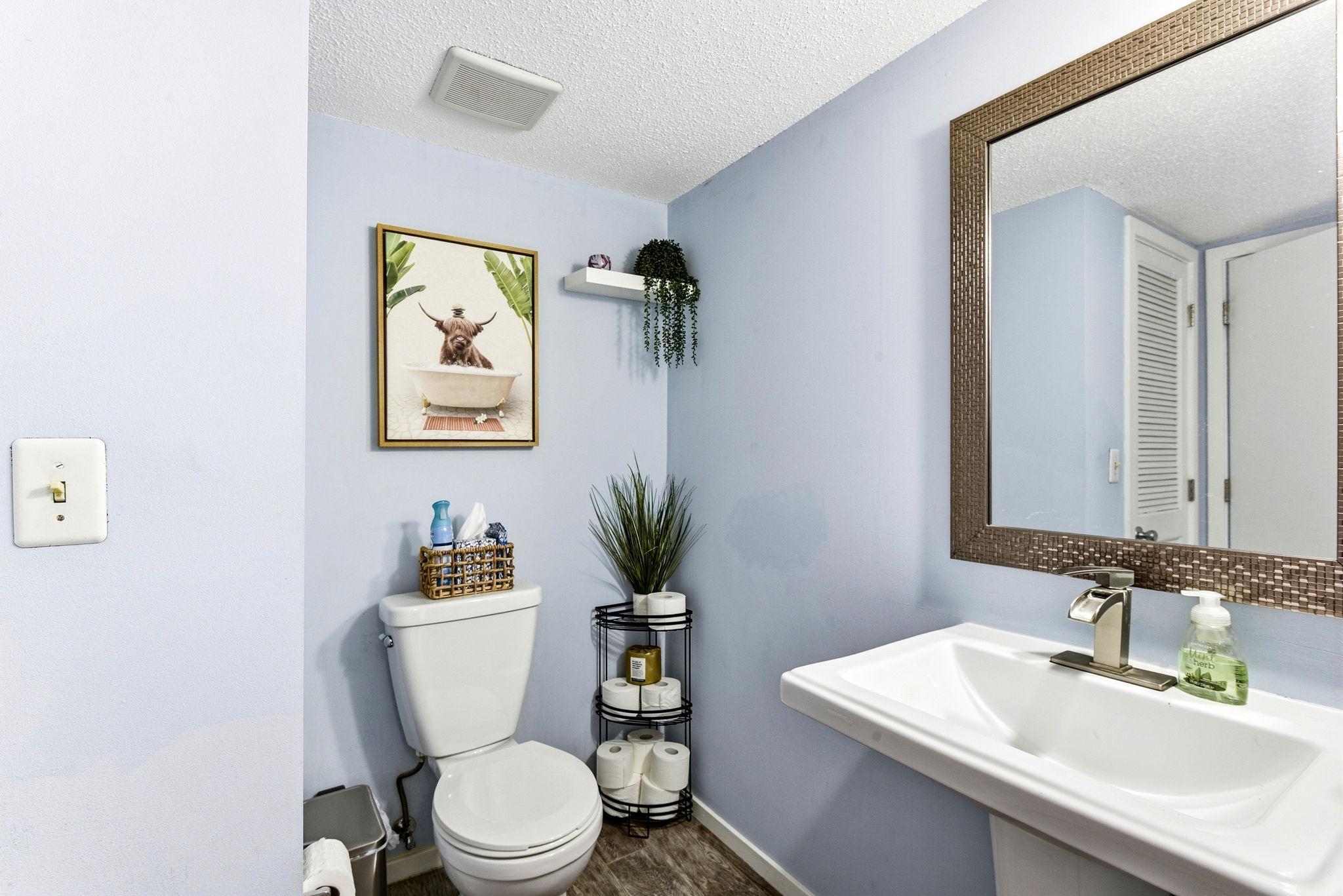 View of Residential at 6305 Colony Way #2B, Edina MN 55435, Edina (24 of 38) - Mike Wilen | Minnesota Team Real Estate