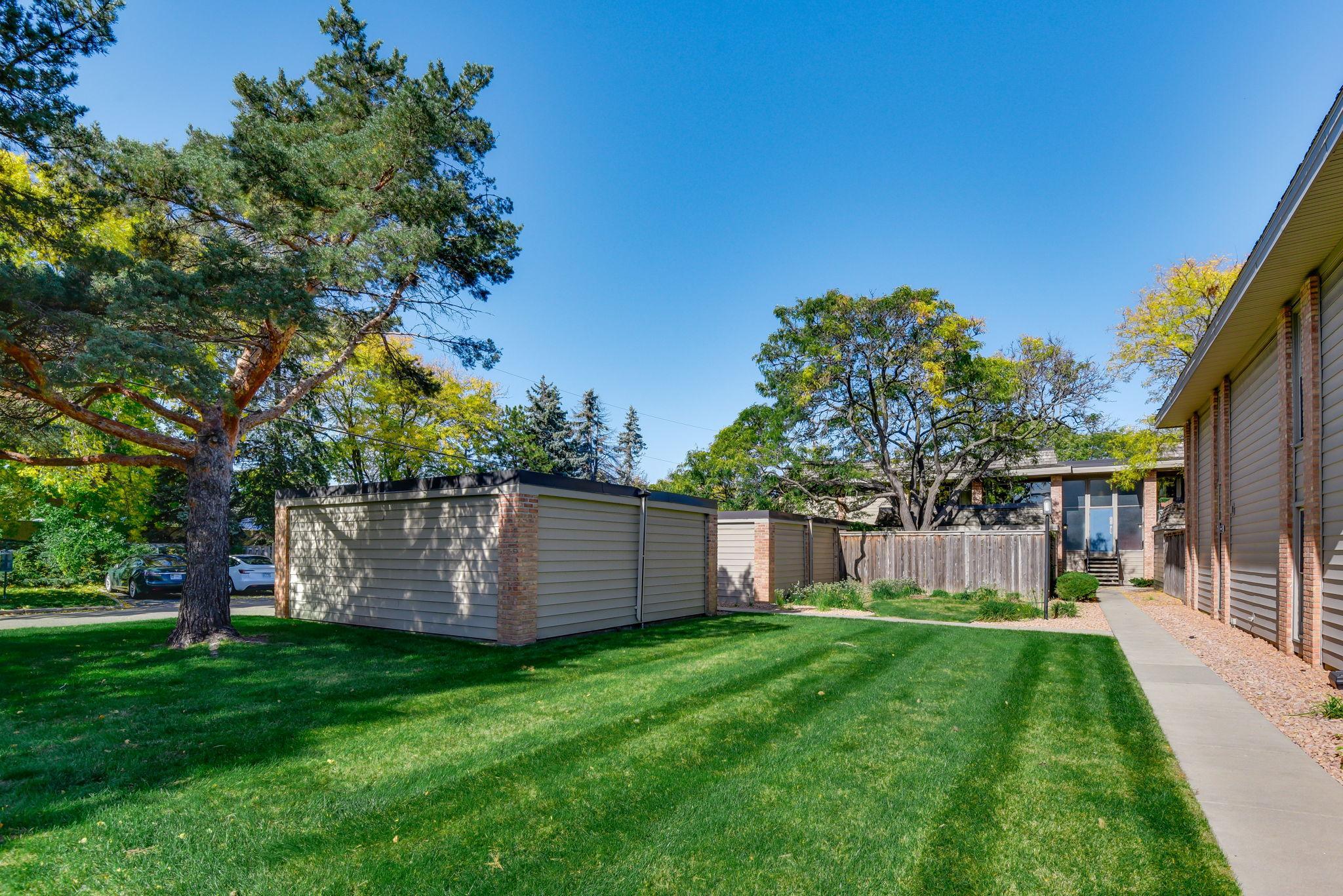 View of Residential at 6305 Colony Way #2B, Edina MN 55435, Edina (31 of 38) - Mike Wilen | Minnesota Team Real Estate