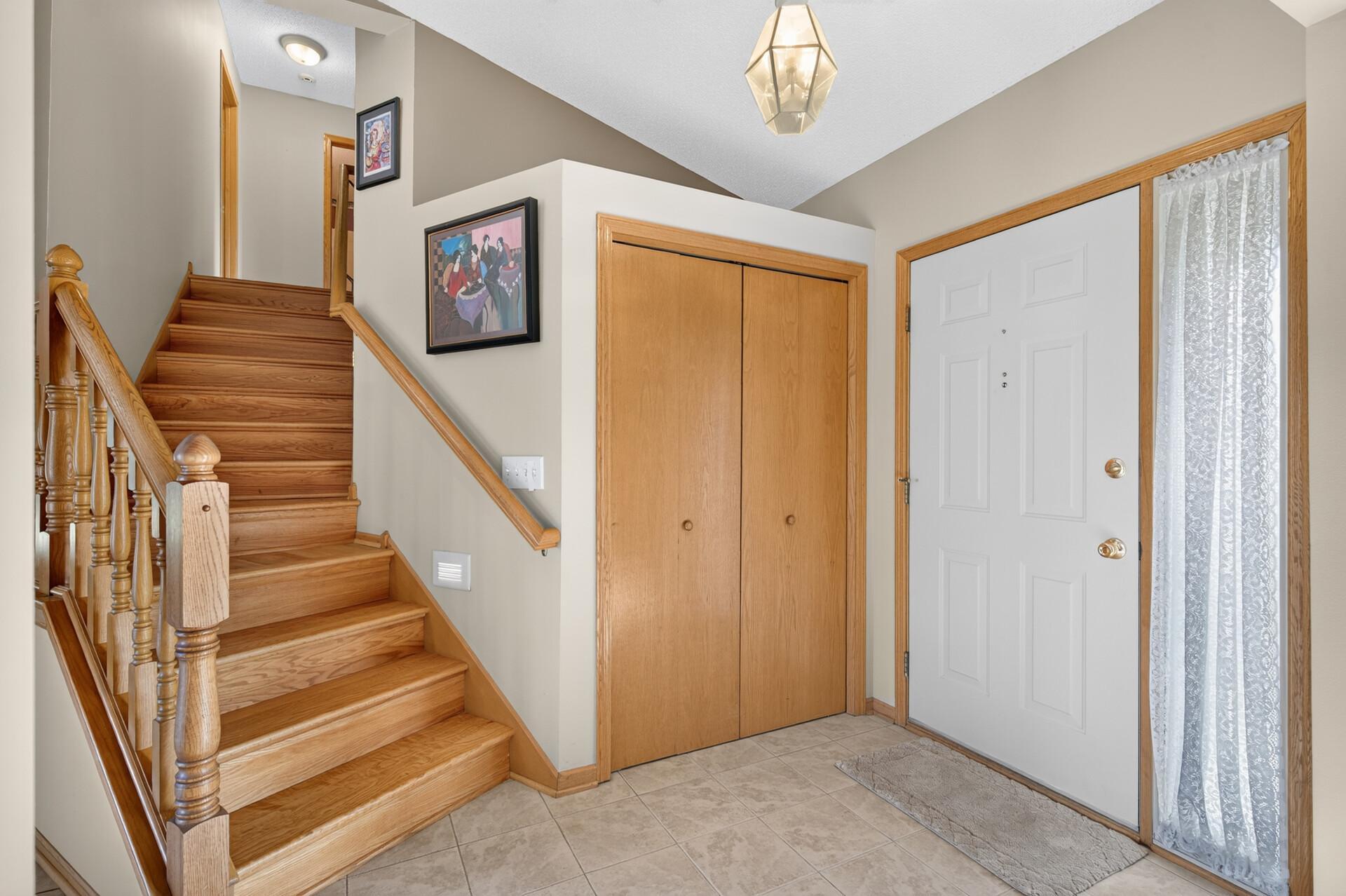 View of Residential at 3087 Walter Street, Maplewood MN 55109, Maplewood (15 of 64) - Mike Wilen | Minnesota Team Real Estate