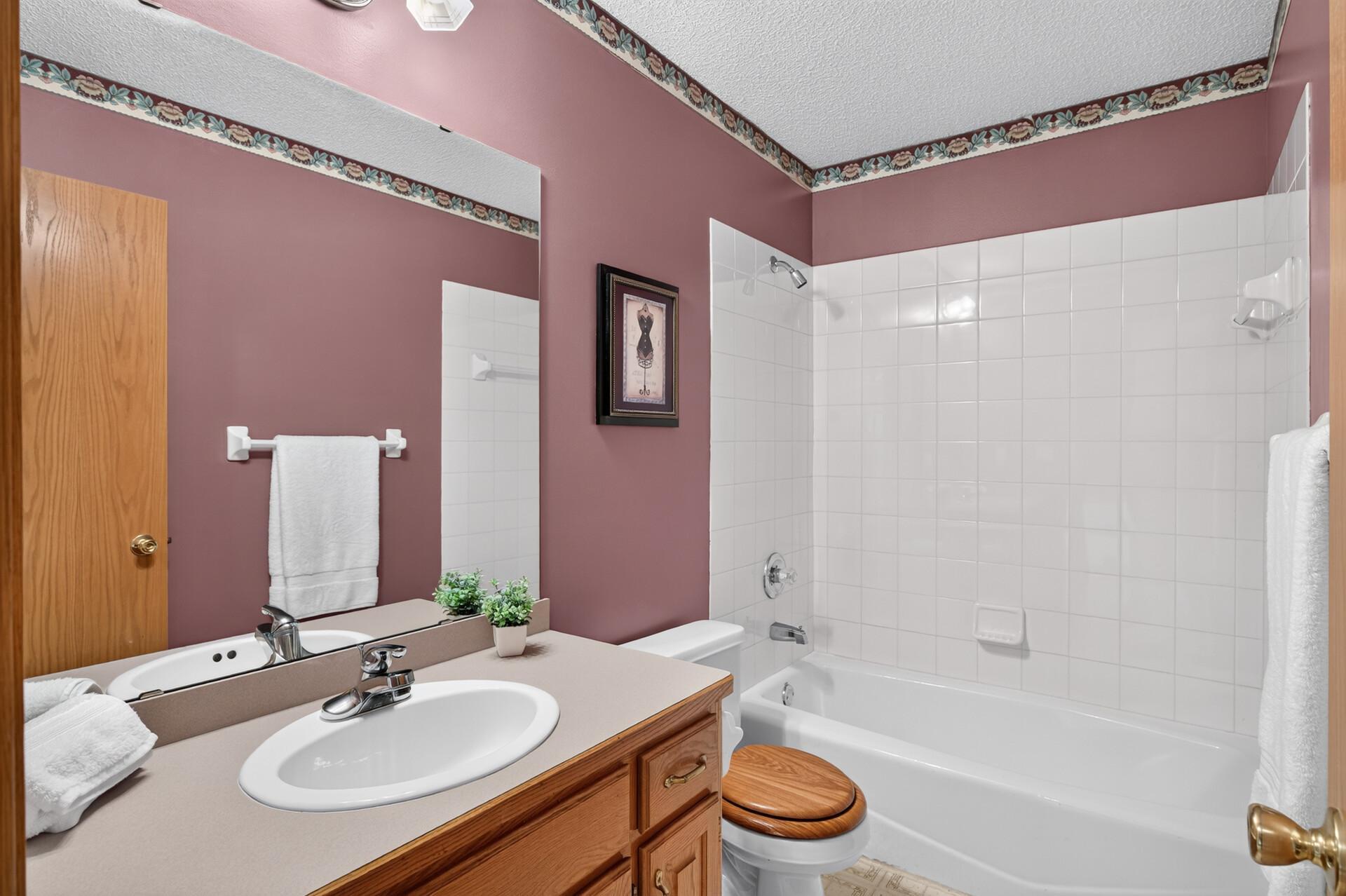 View of Residential at 3087 Walter Street, Maplewood MN 55109, Maplewood (41 of 64) - Mike Wilen | Minnesota Team Real Estate